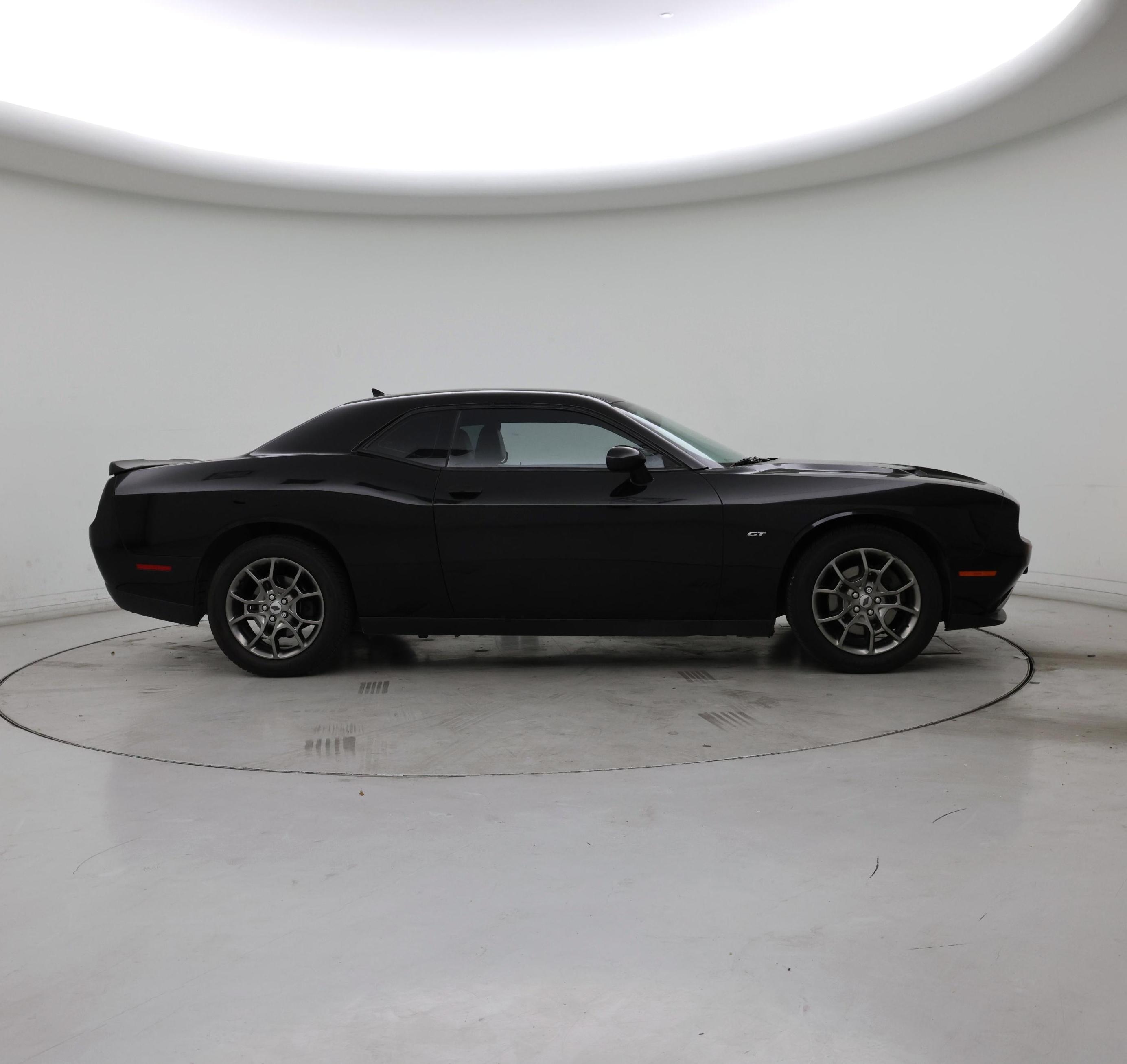 Thumbnail: 2017 Dodge Challenger - 7