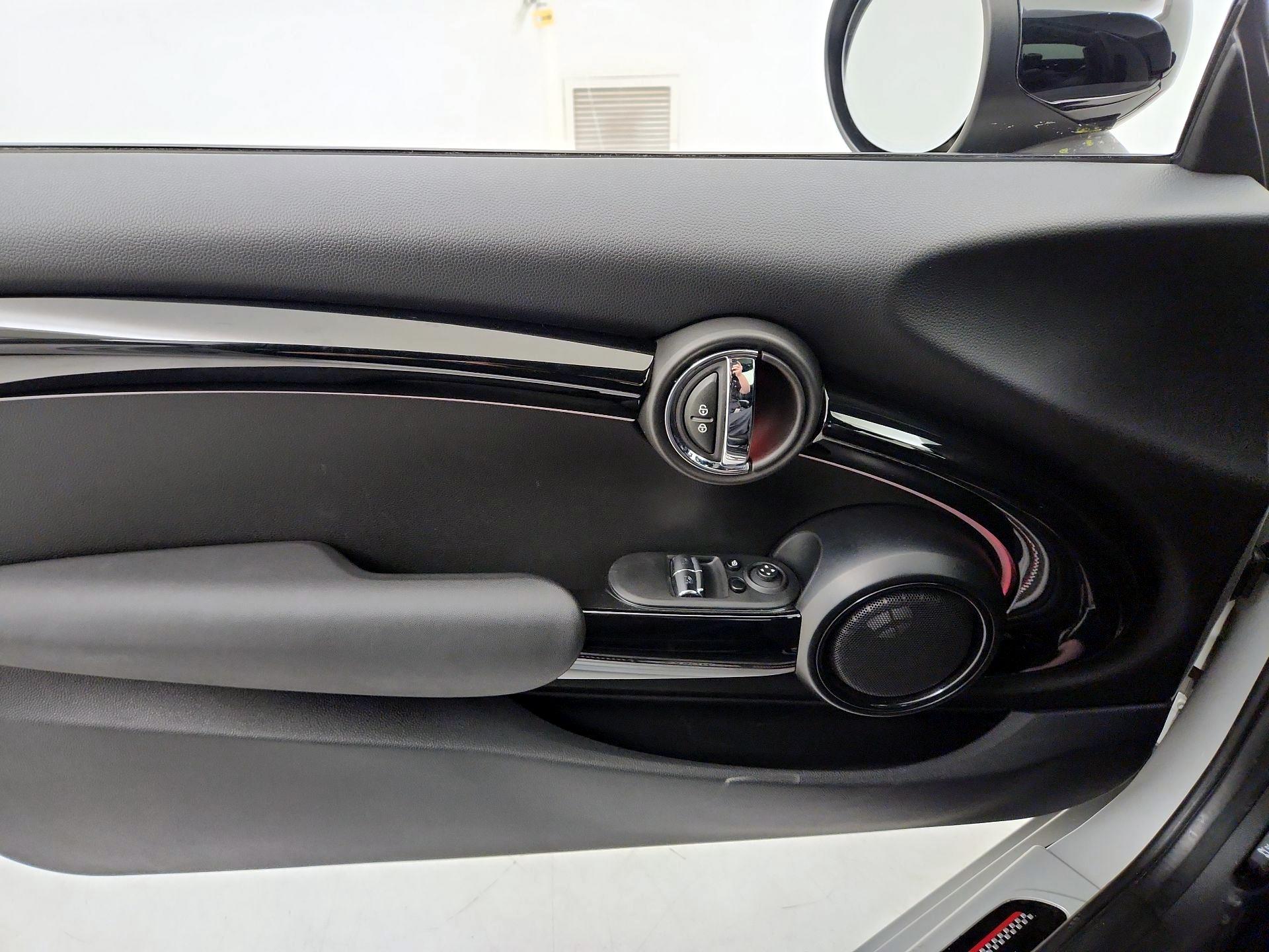 Thumbnail: 2023 MINI Cooper Hardtop - 12