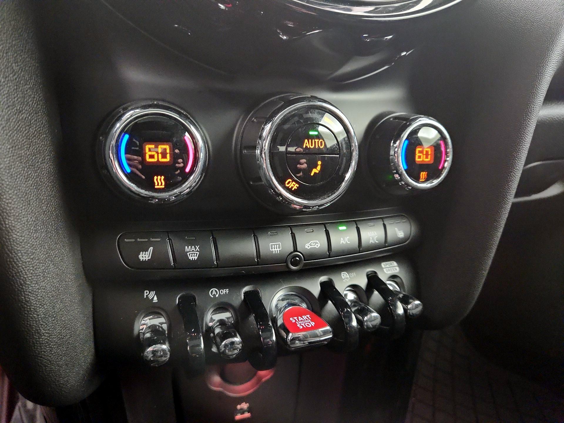 Thumbnail: 2023 MINI Cooper Hardtop - 16