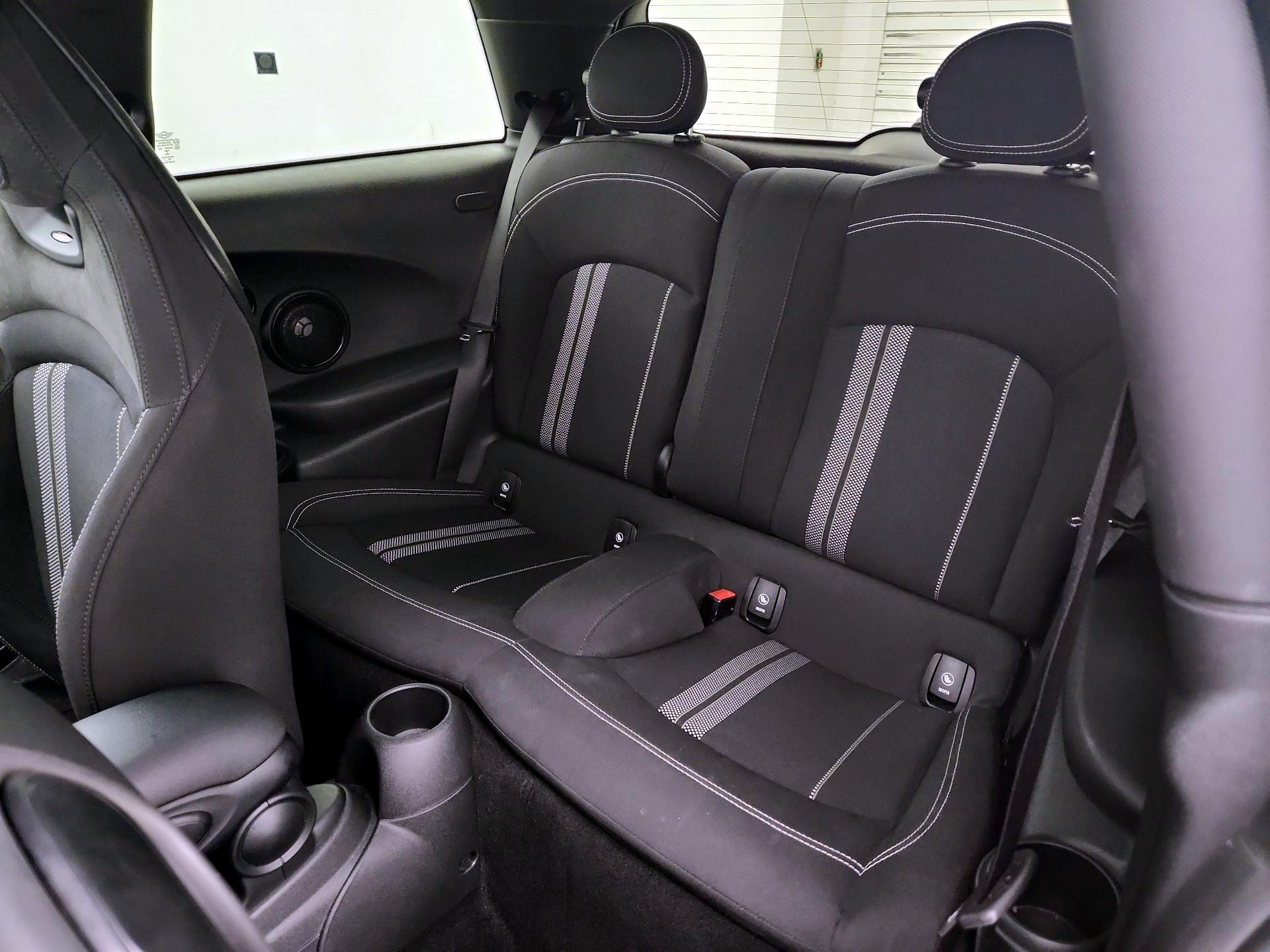 Thumbnail: 2023 MINI Cooper Hardtop - 20