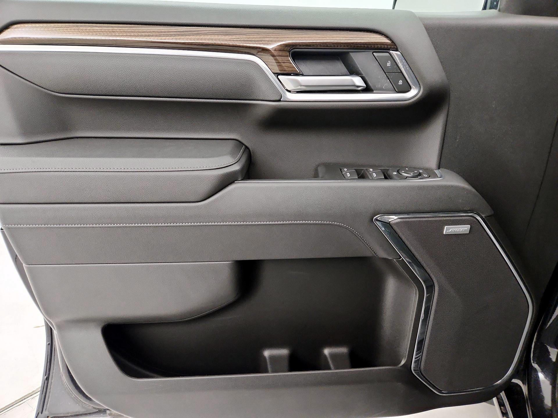 Thumbnail: 2022 Chevrolet Silverado 1500 - 12