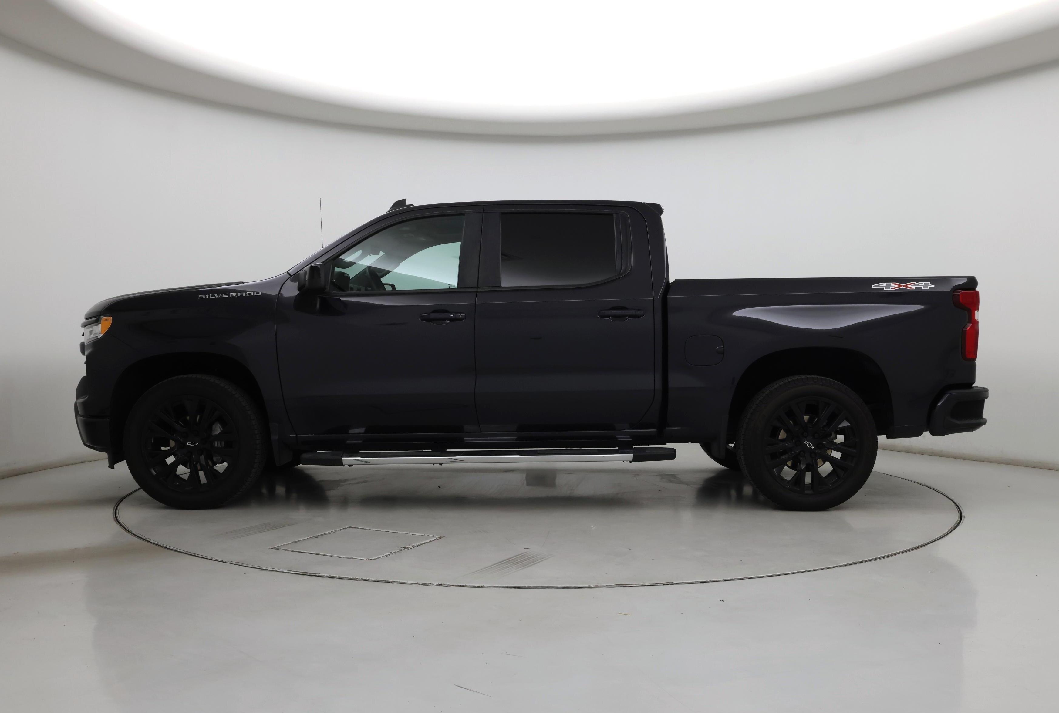 Thumbnail: 2022 Chevrolet Silverado 1500 - 3