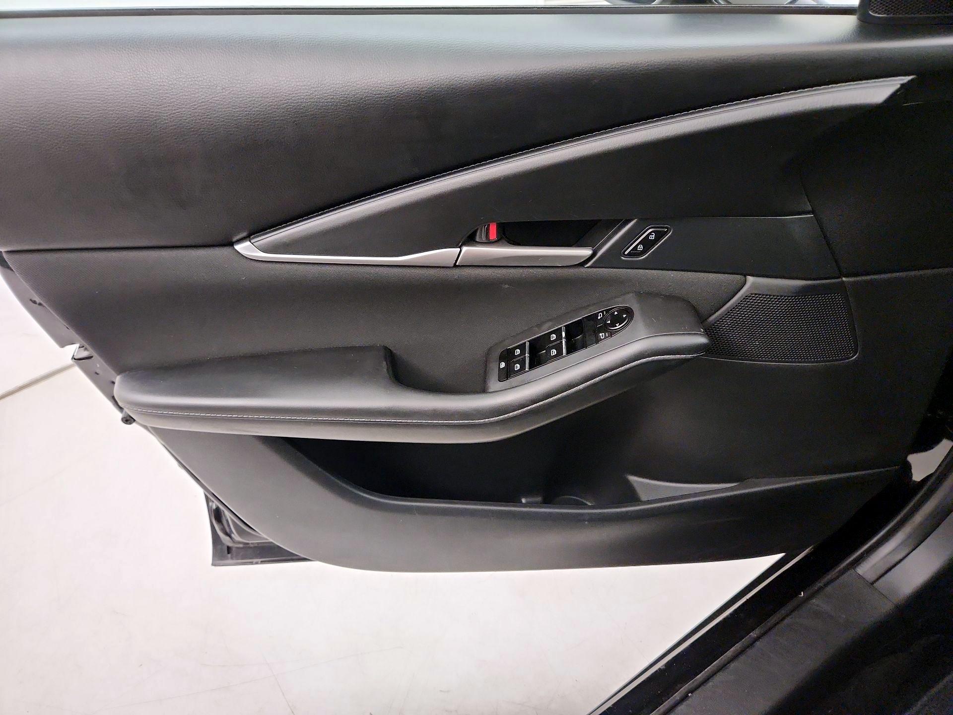 Thumbnail: 2023 Mazda CX-30 - 12