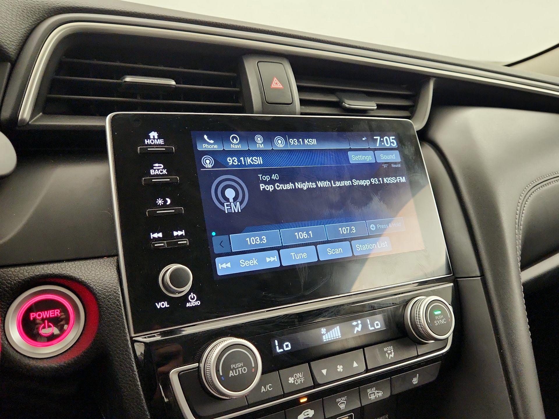 Thumbnail: 2021 Honda Insight - 16