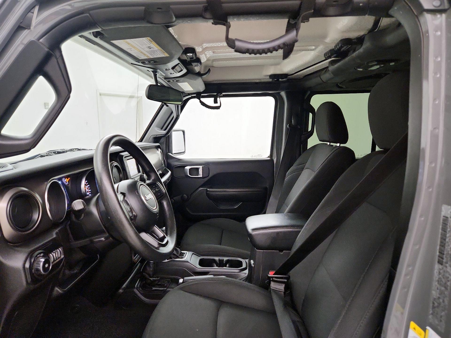 Thumbnail: 2020 Jeep Wrangler - 19
