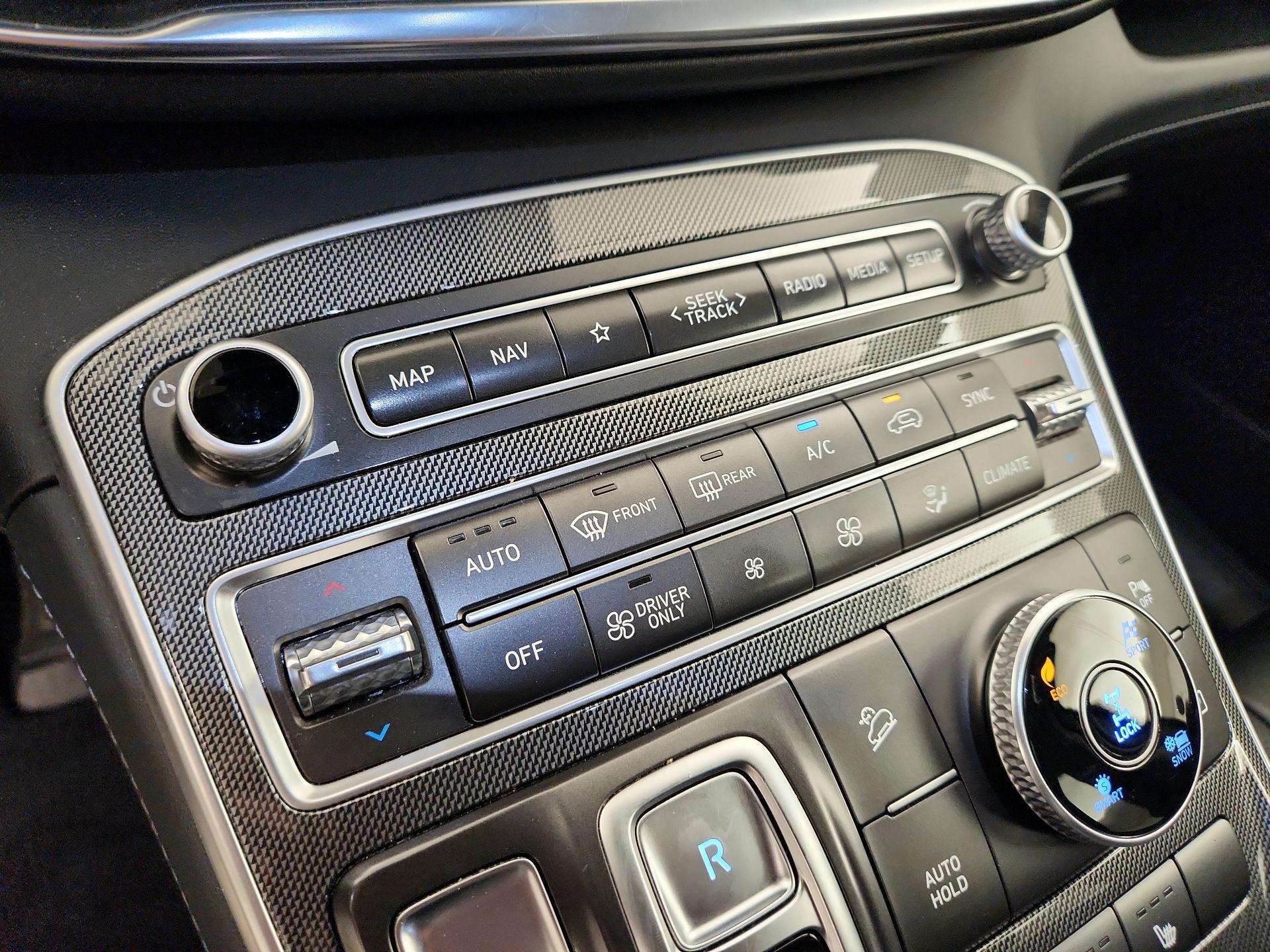 Thumbnail: 2023 Hyundai Santa Fe - 17