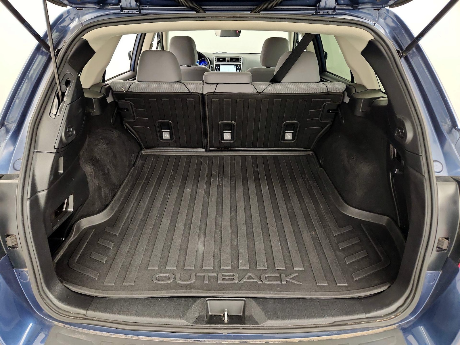 2019 Subaru Outback Premium - Photo 23