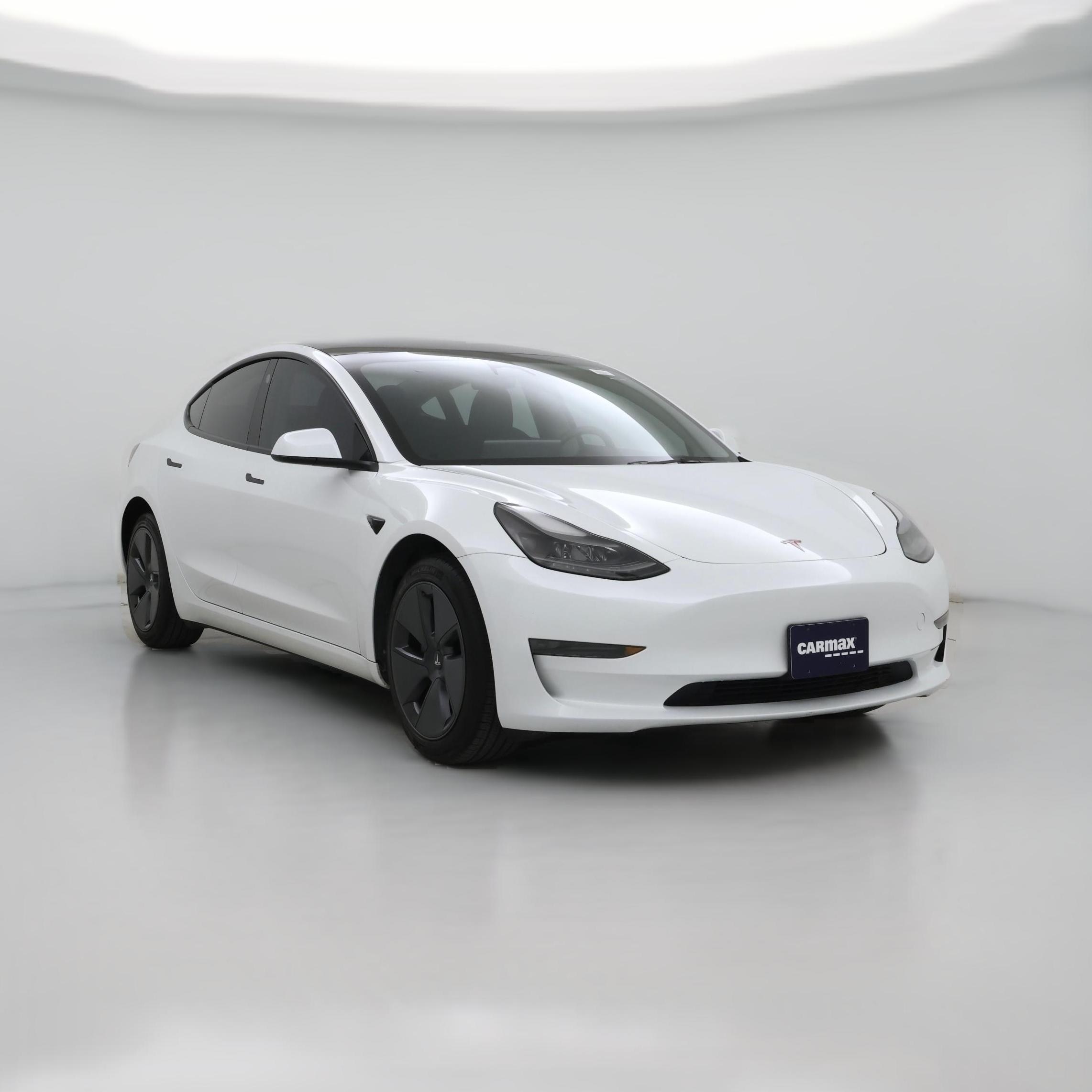 Thumbnail: 2023 Tesla Model 3 - 1