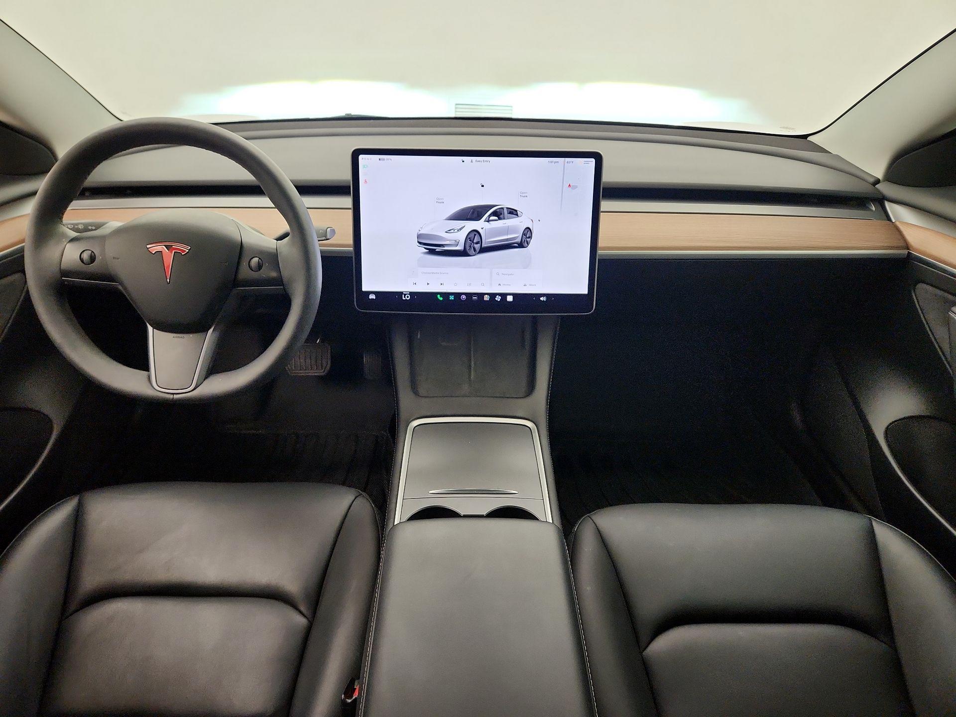 Thumbnail: 2023 Tesla Model 3 - 9