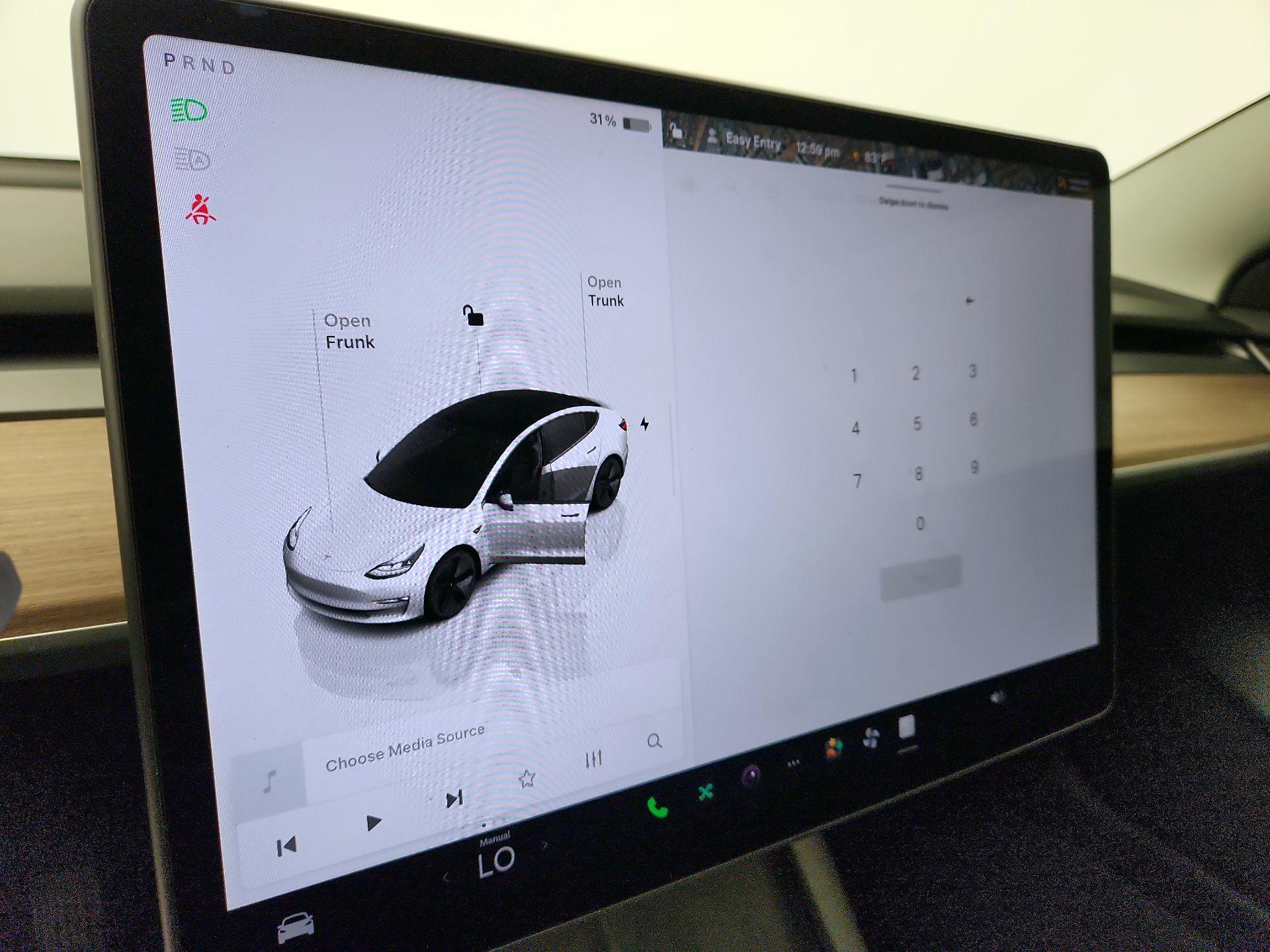 Thumbnail: 2023 Tesla Model 3 - 15