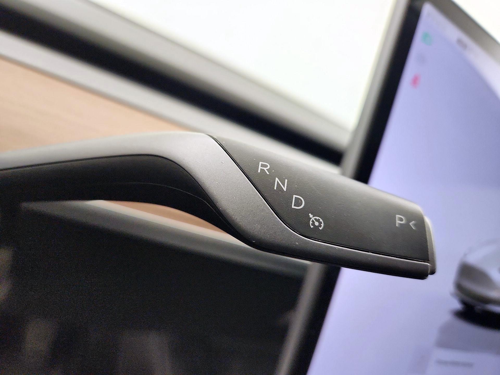 Thumbnail: 2023 Tesla Model 3 - 17