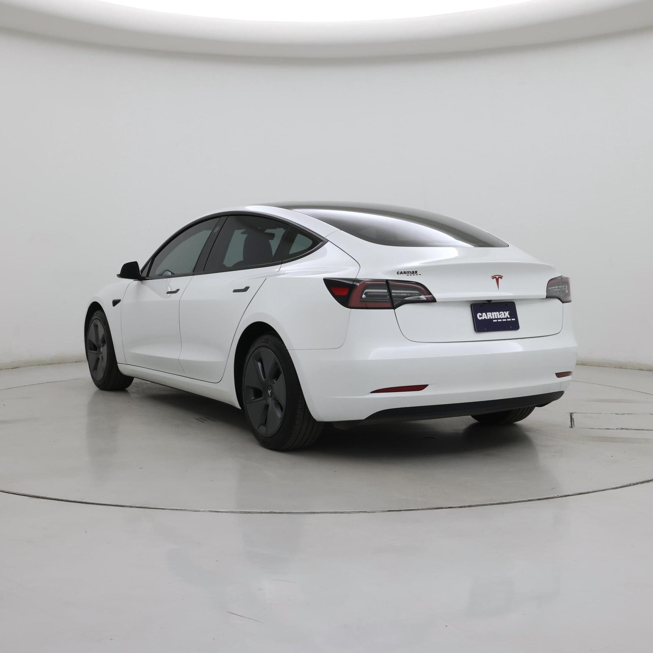 Thumbnail: 2023 Tesla Model 3 - 2