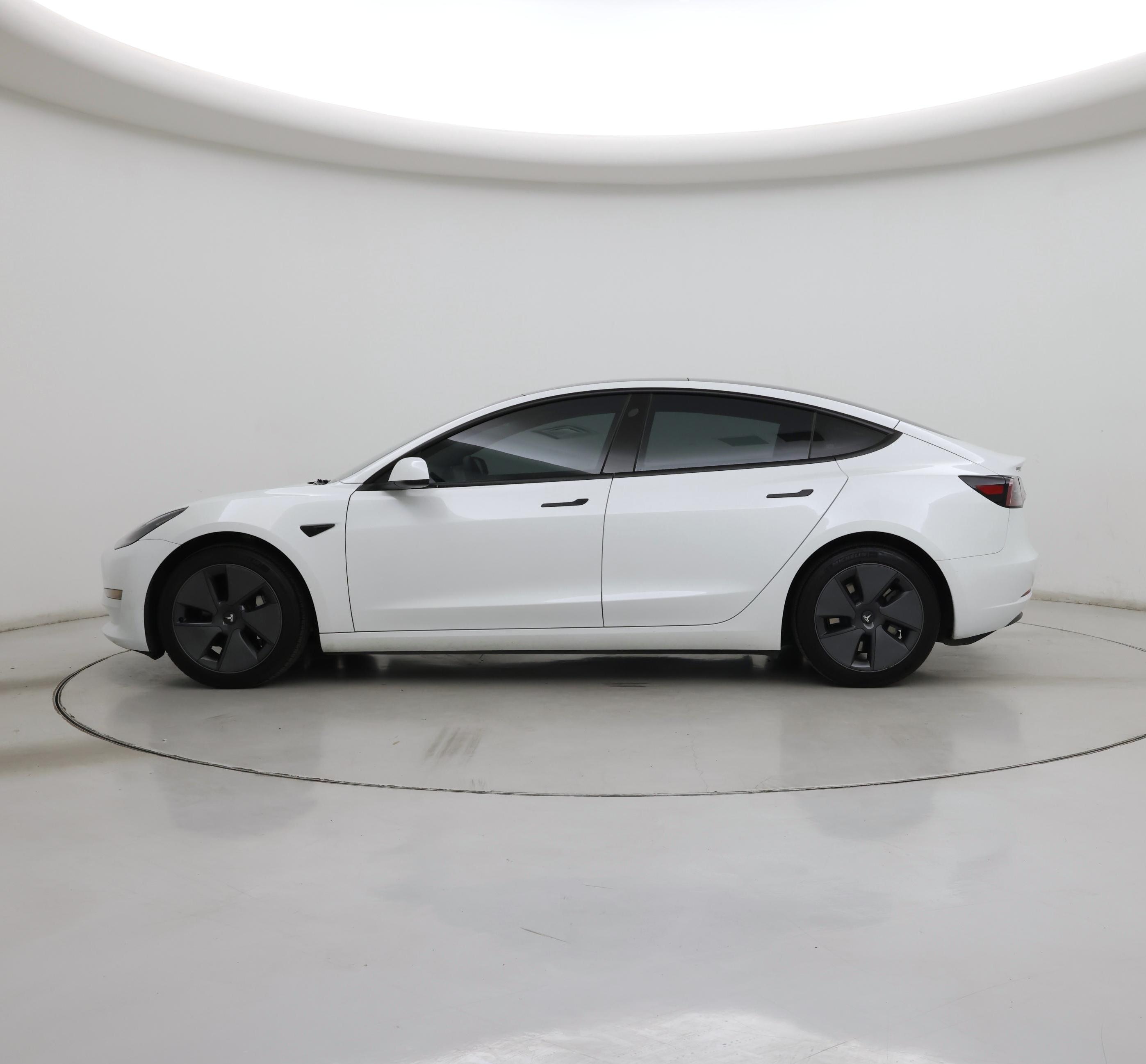 Thumbnail: 2023 Tesla Model 3 - 3