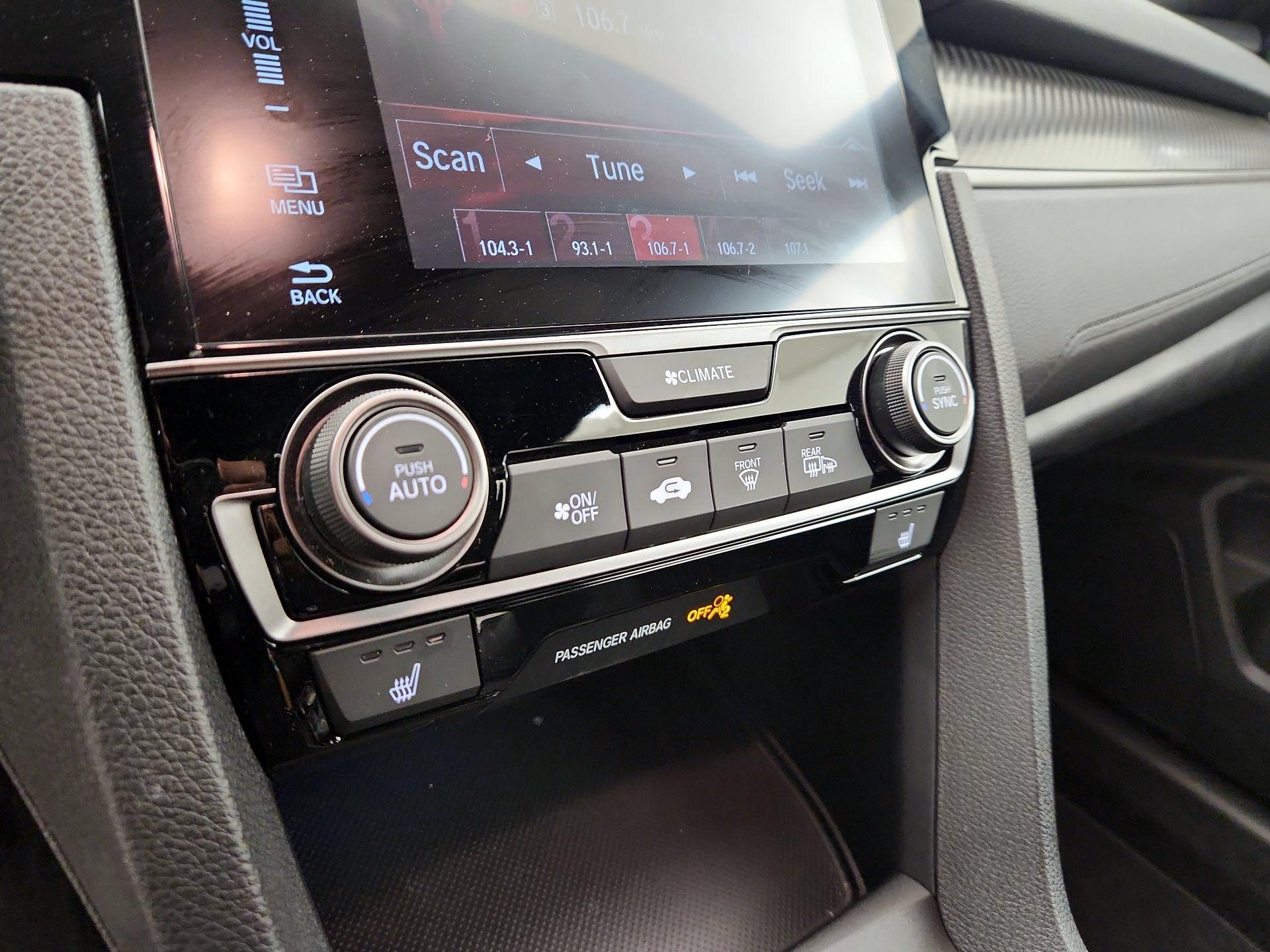 Thumbnail: 2017 Honda Civic - 16