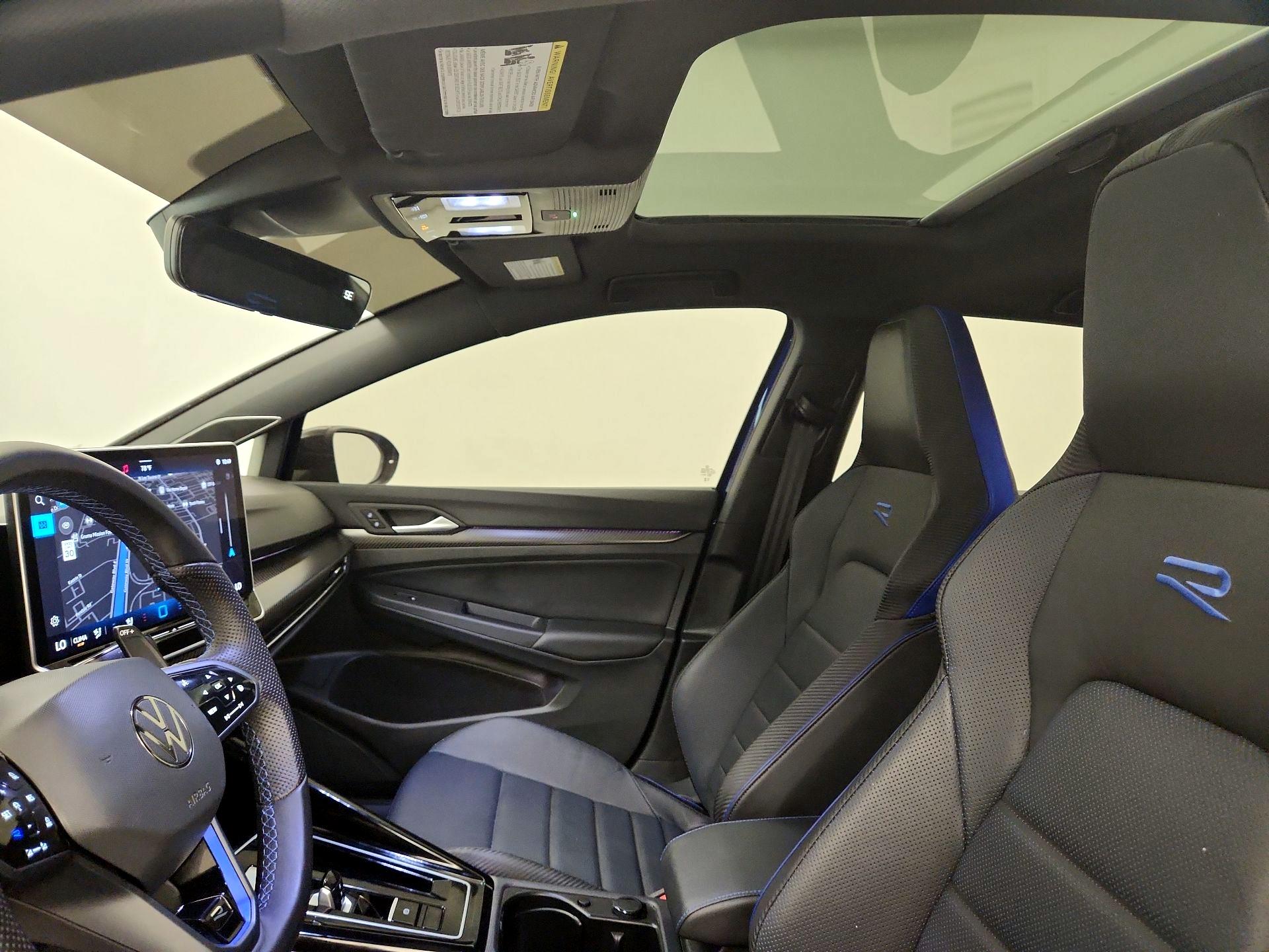 Thumbnail: 2025 Volkswagen Golf - 20