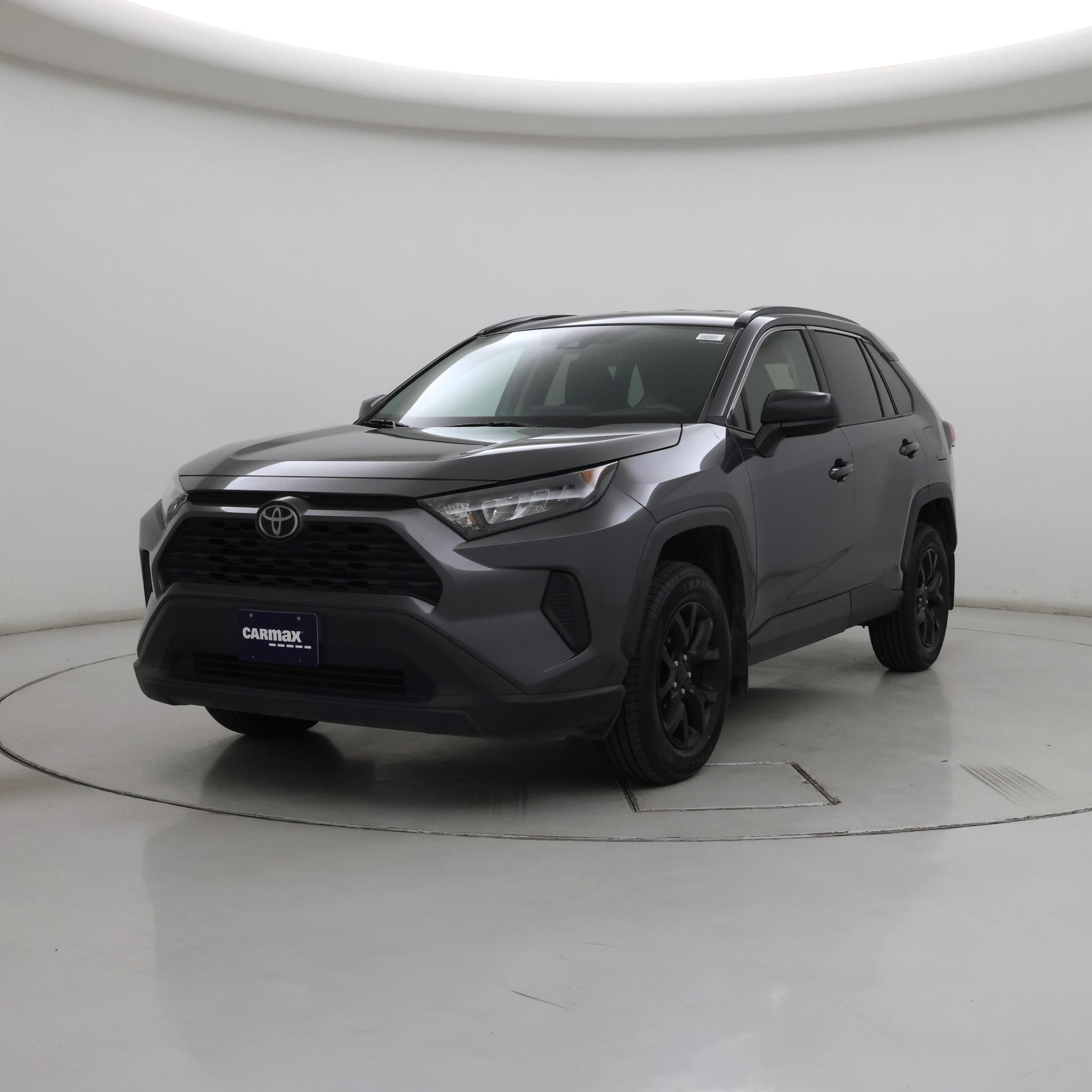 Thumbnail: 2021 Toyota RAV4 - 4