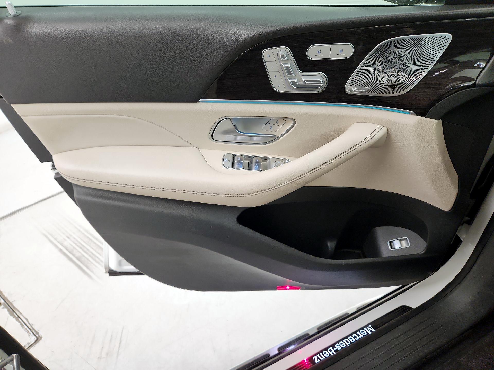 Thumbnail: 2020 Mercedes-Benz GLE - 12