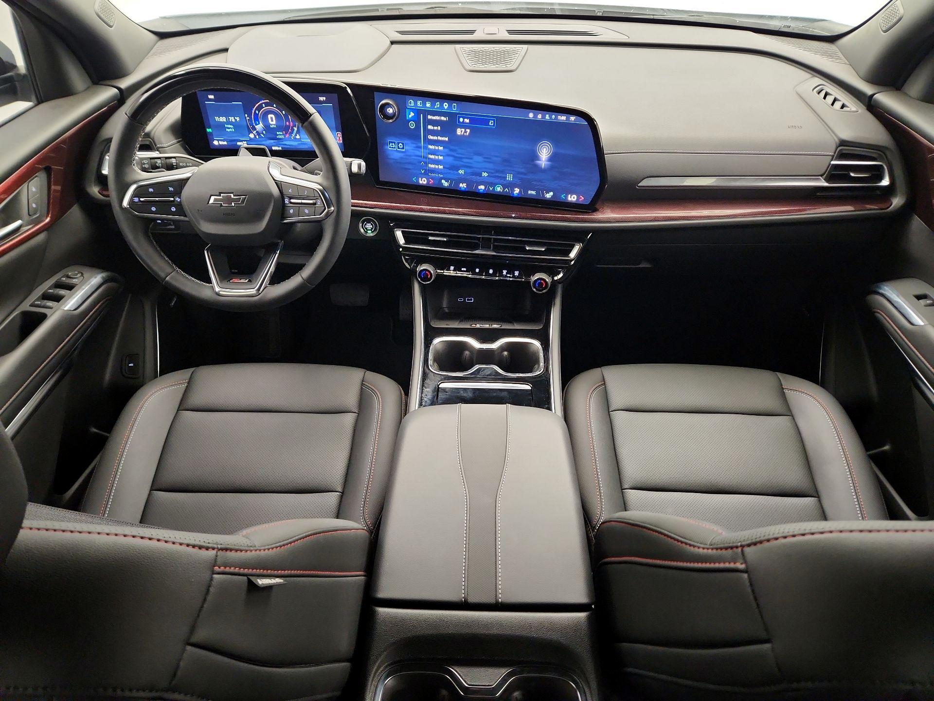 Thumbnail: 2026 Chevrolet Traverse - 9