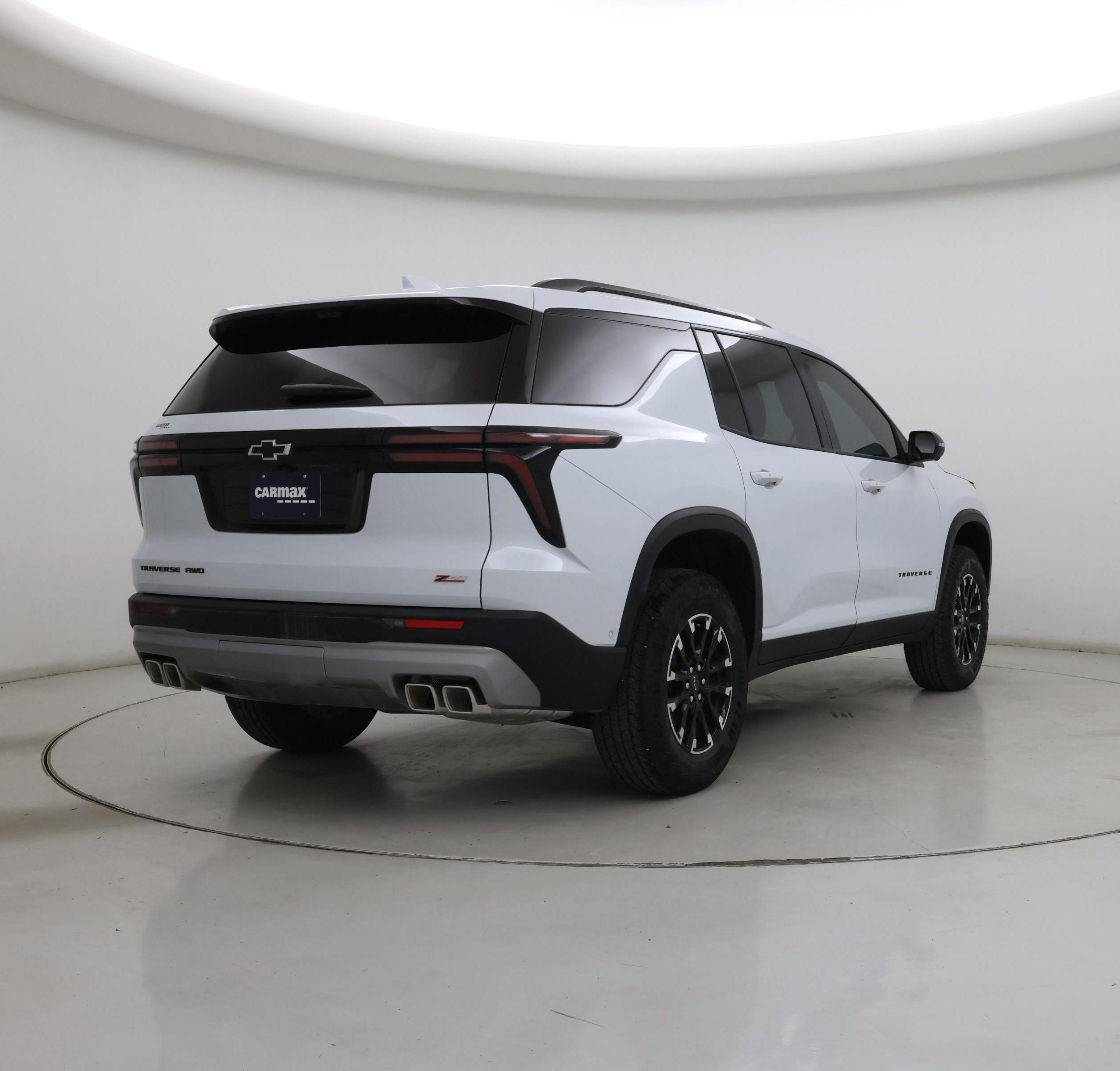 Thumbnail: 2026 Chevrolet Traverse - 8