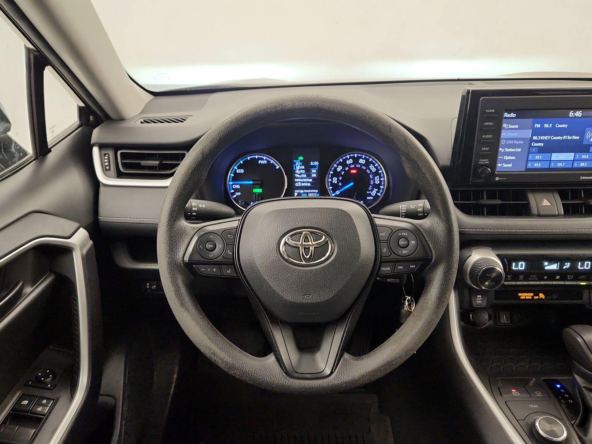 Thumbnail: 2020 Toyota RAV4 - 10