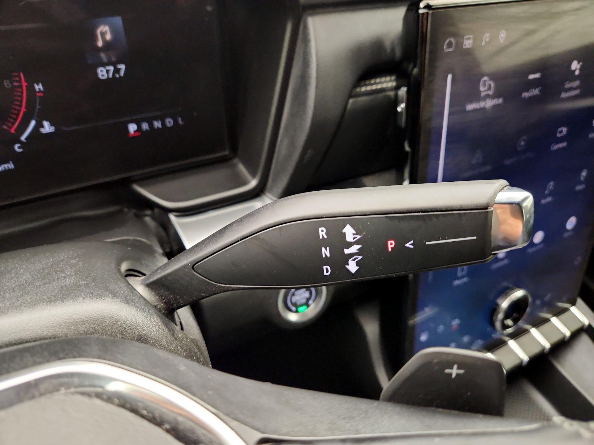 Thumbnail: 2025 GMC Terrain - 18