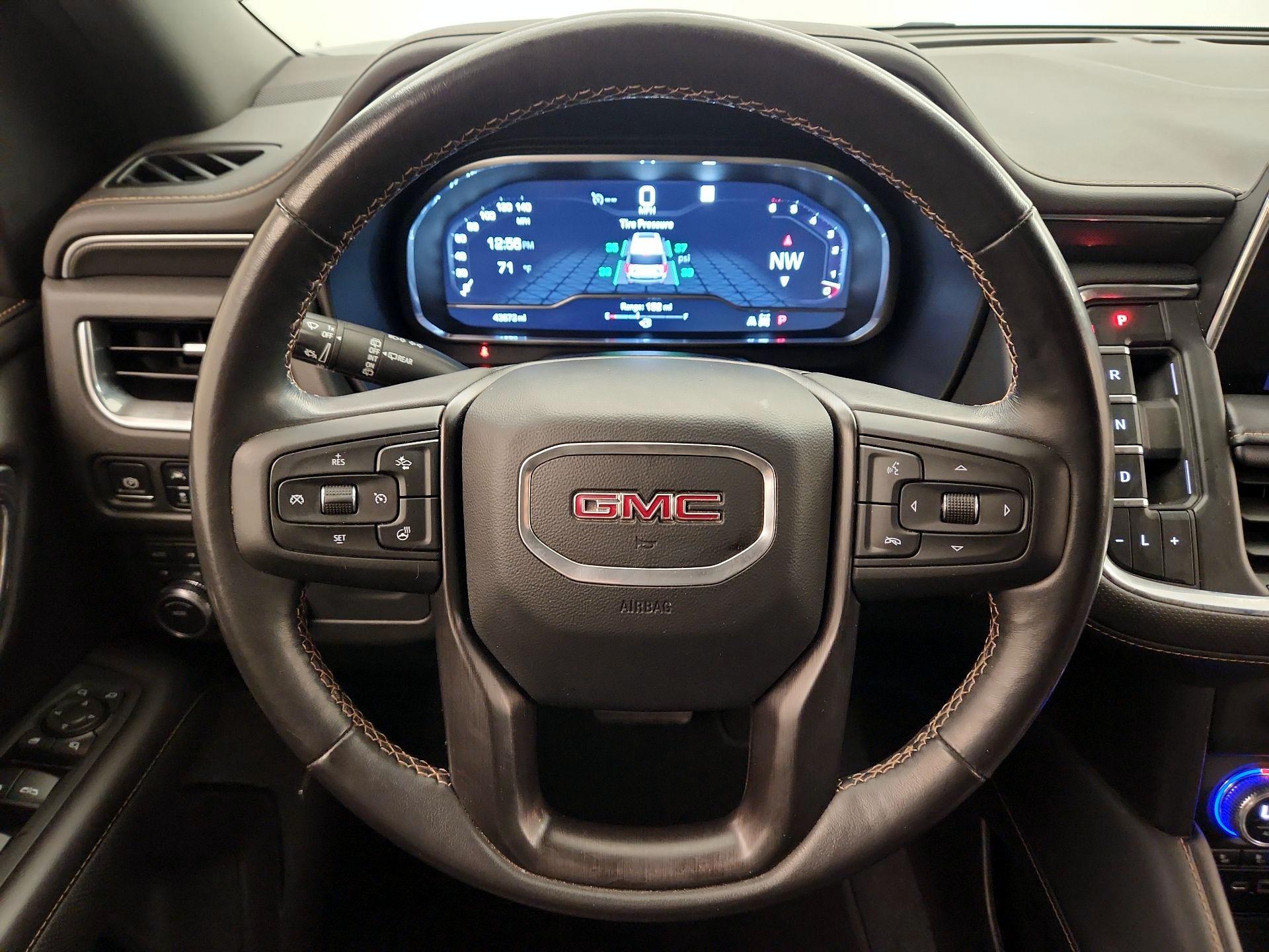 Thumbnail: 2023 GMC Yukon XL - 10