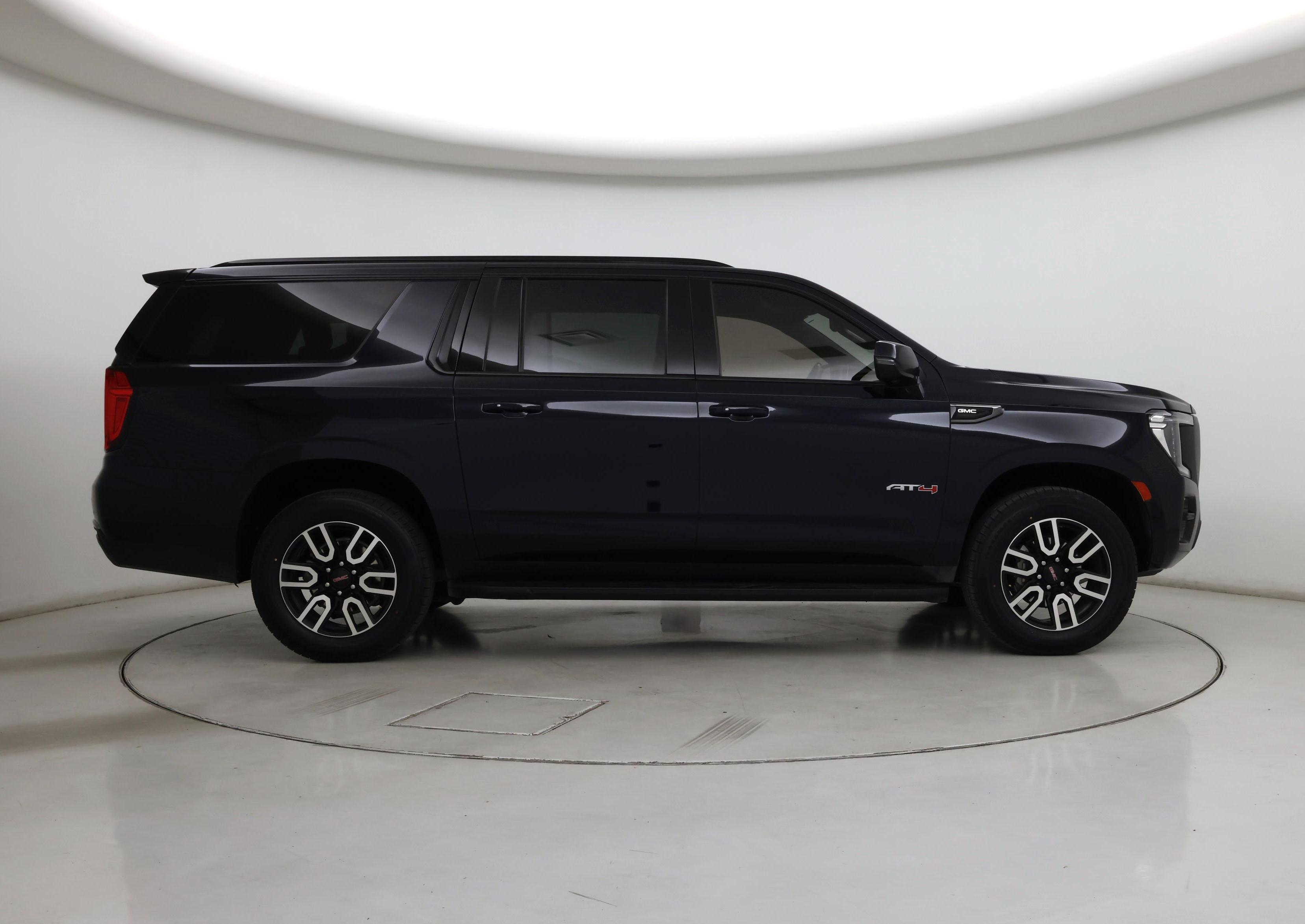 Thumbnail: 2023 GMC Yukon XL - 7