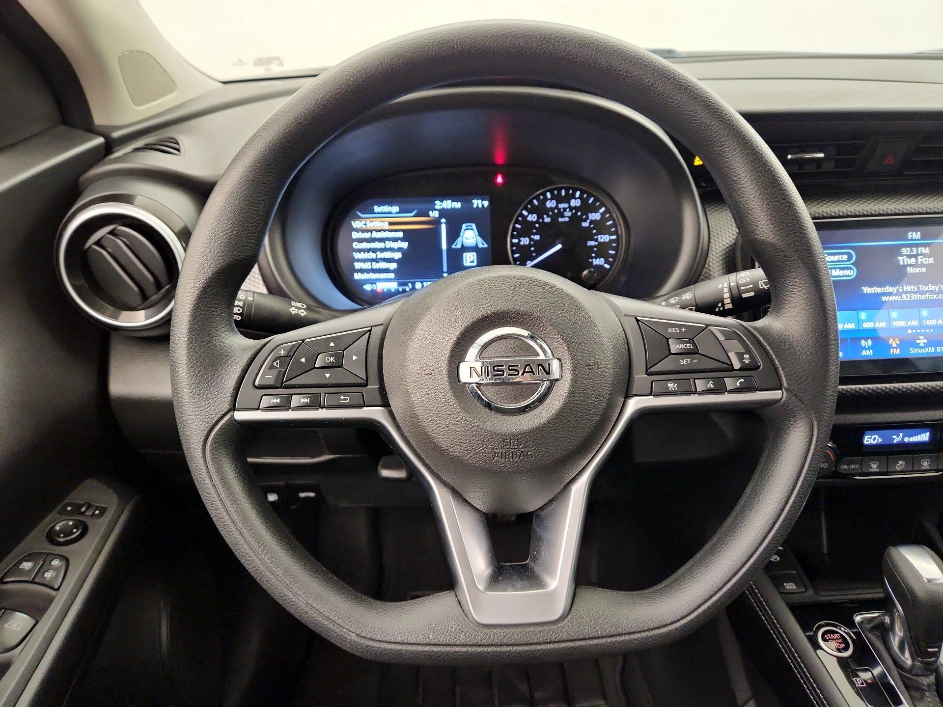 Thumbnail: 2021 Nissan Kicks - 10