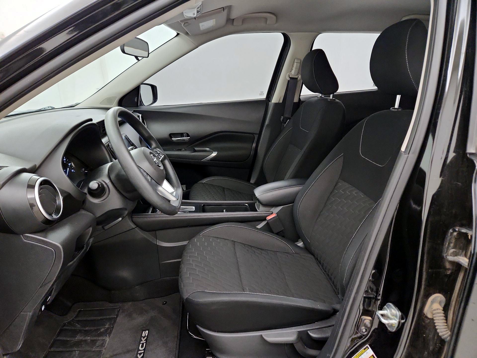 Thumbnail: 2021 Nissan Kicks - 11