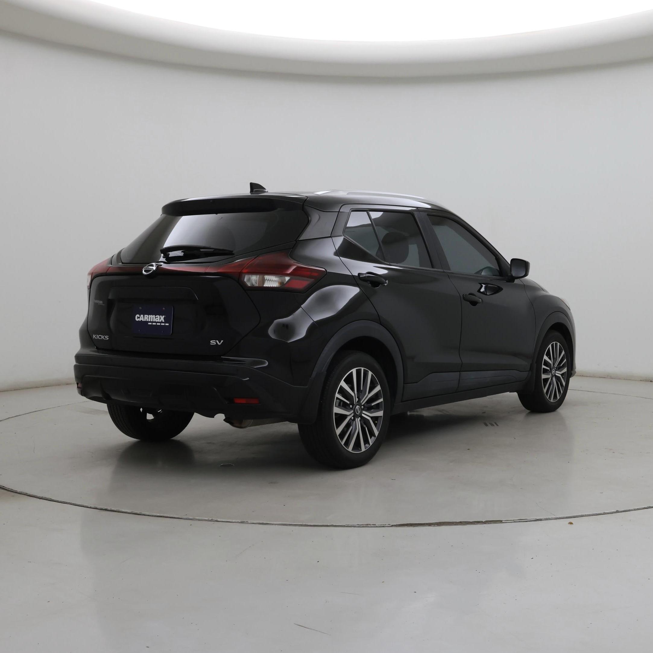Thumbnail: 2021 Nissan Kicks - 8