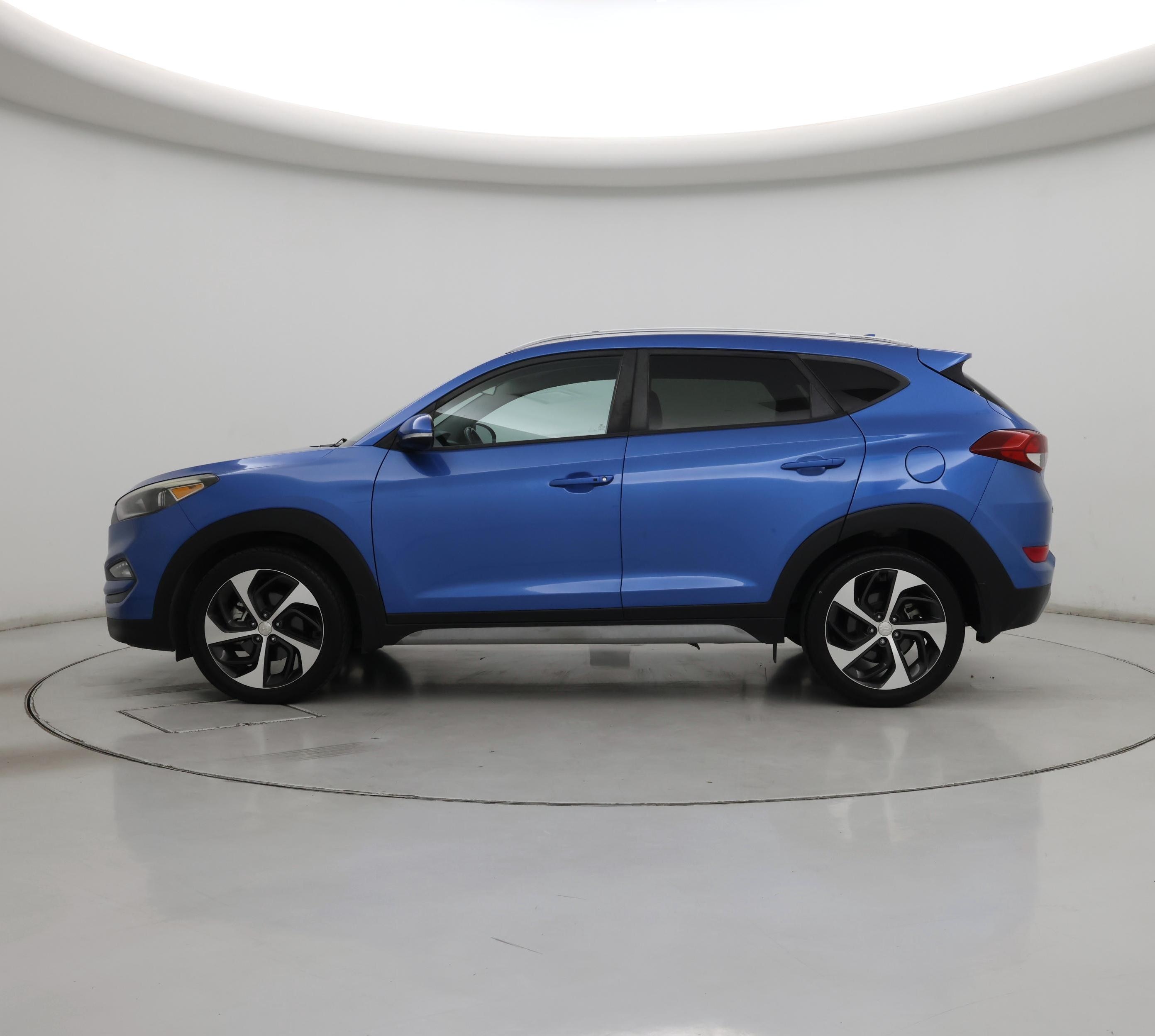 Thumbnail: 2018 Hyundai Tucson - 3
