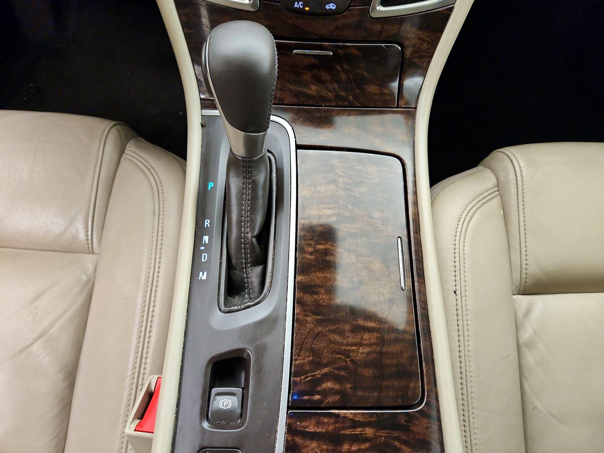 Thumbnail: 2016 Buick LaCrosse - 17