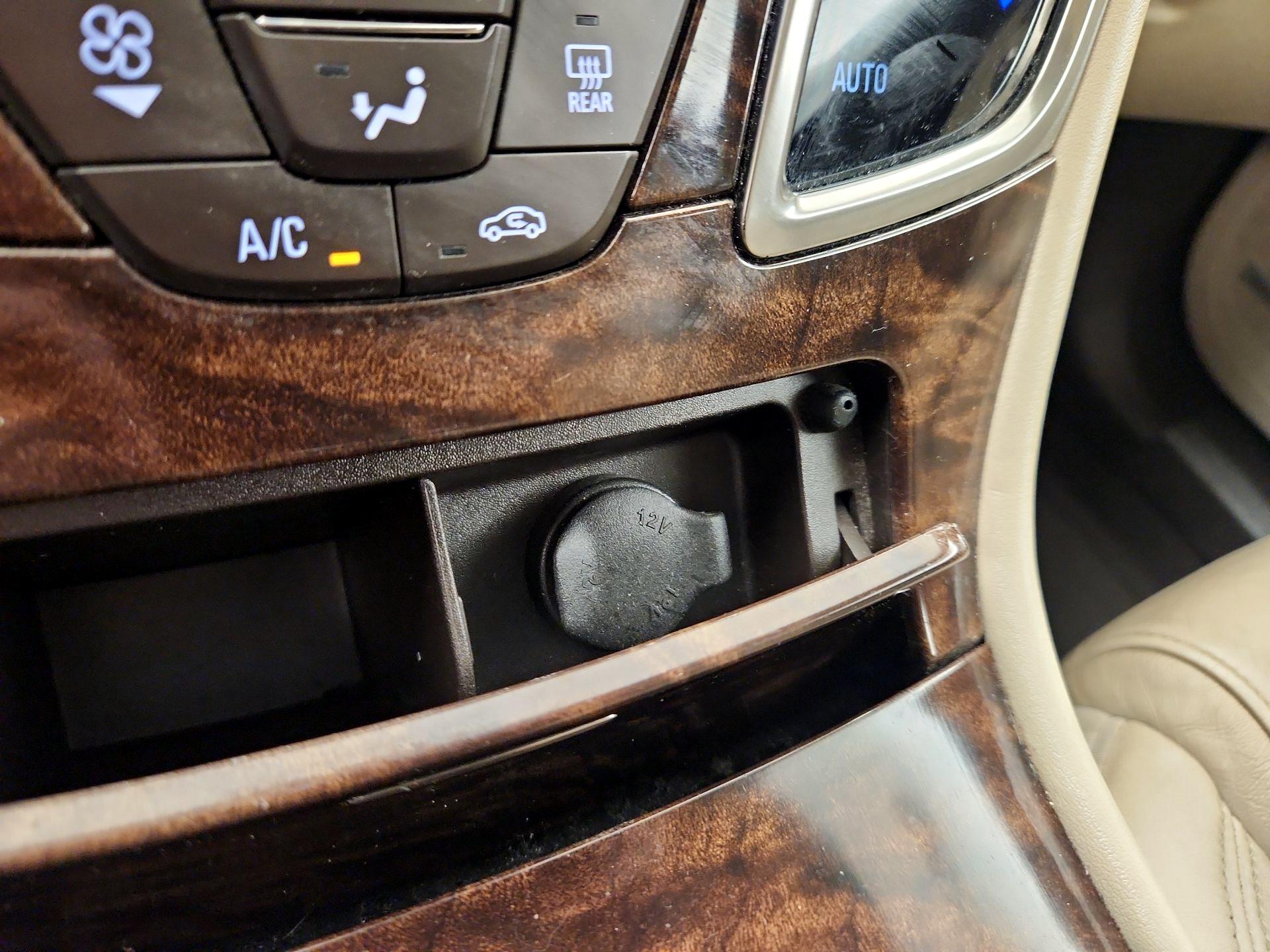 Thumbnail: 2016 Buick LaCrosse - 18