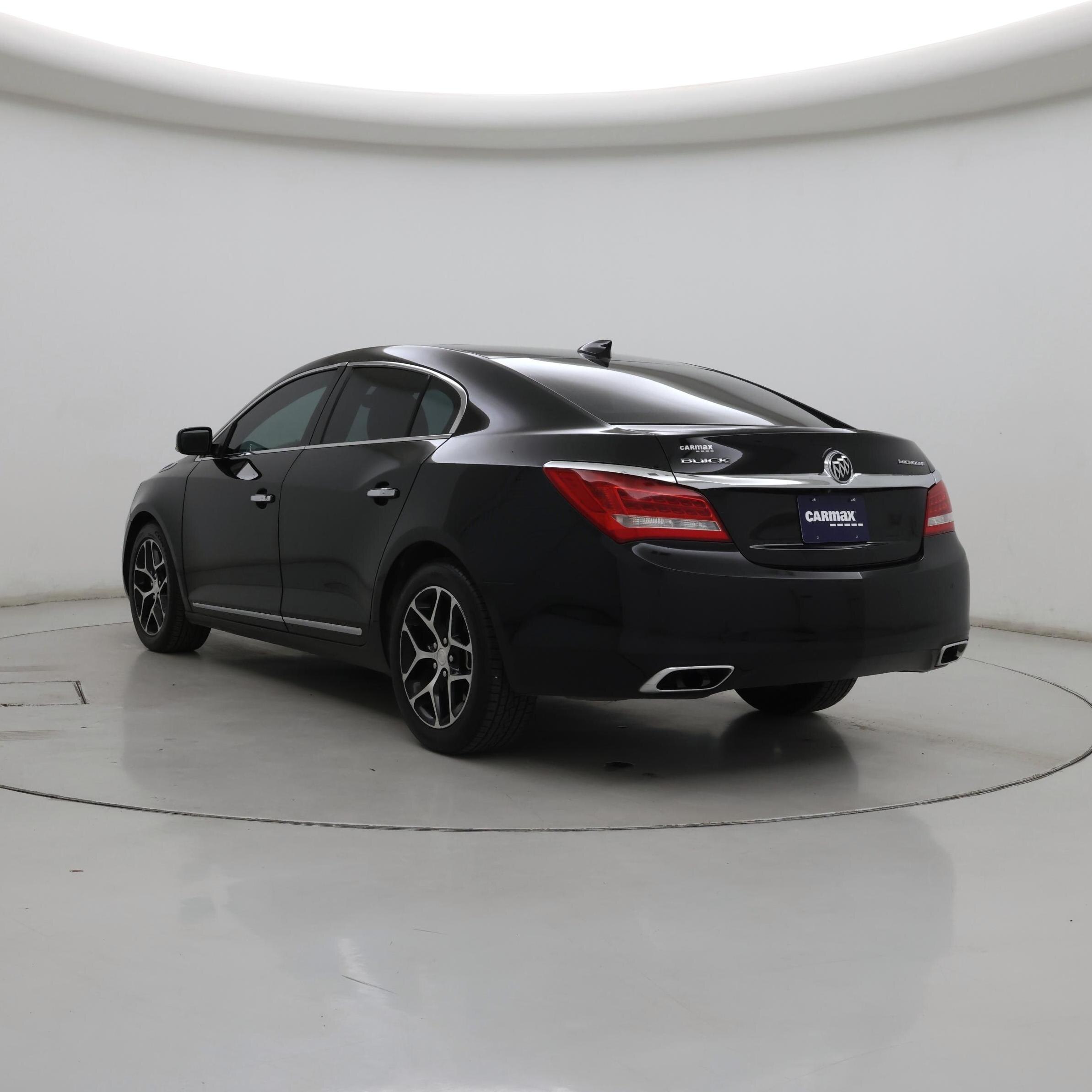 Thumbnail: 2016 Buick LaCrosse - 2