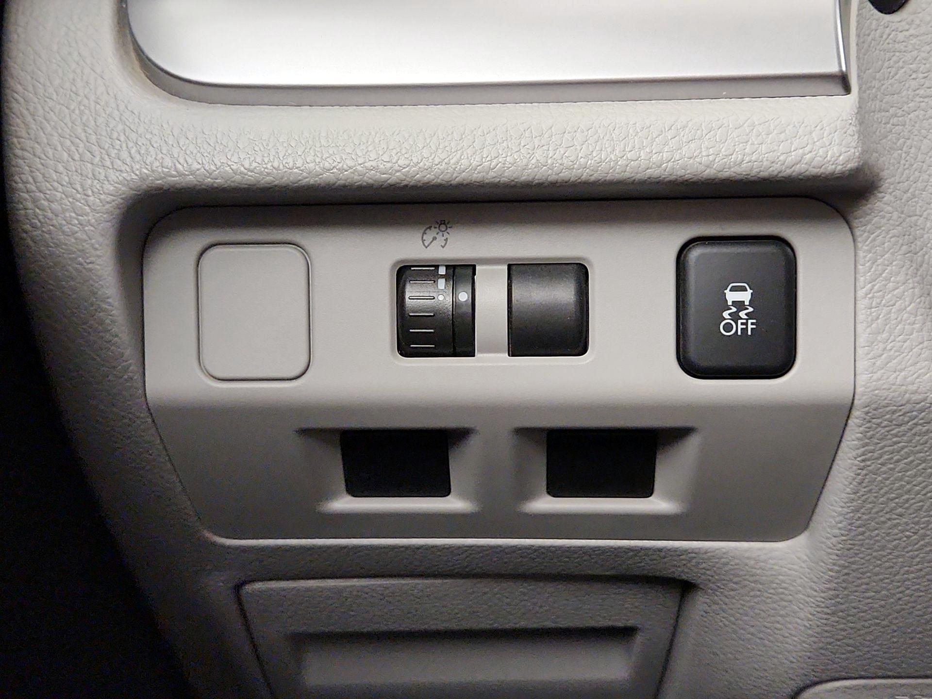 Thumbnail: 2014 Subaru Forester - 13