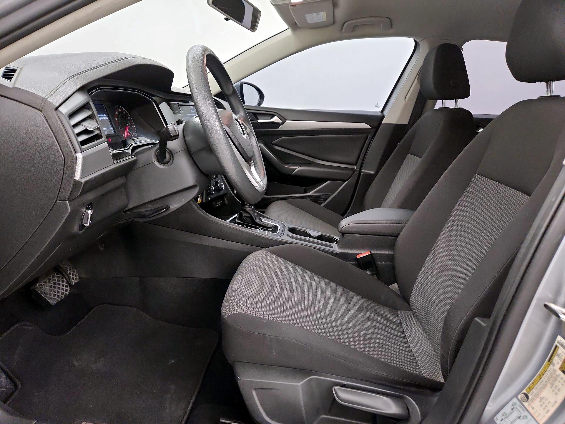 Thumbnail: 2021 Volkswagen Jetta - 11