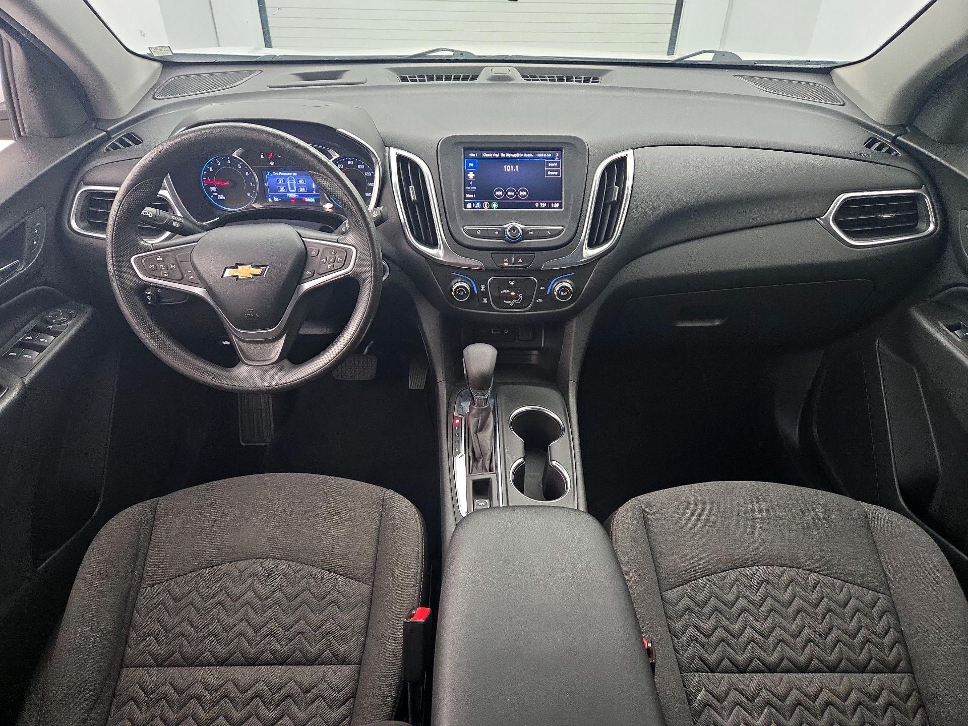 Thumbnail: 2022 Chevrolet Equinox - 9