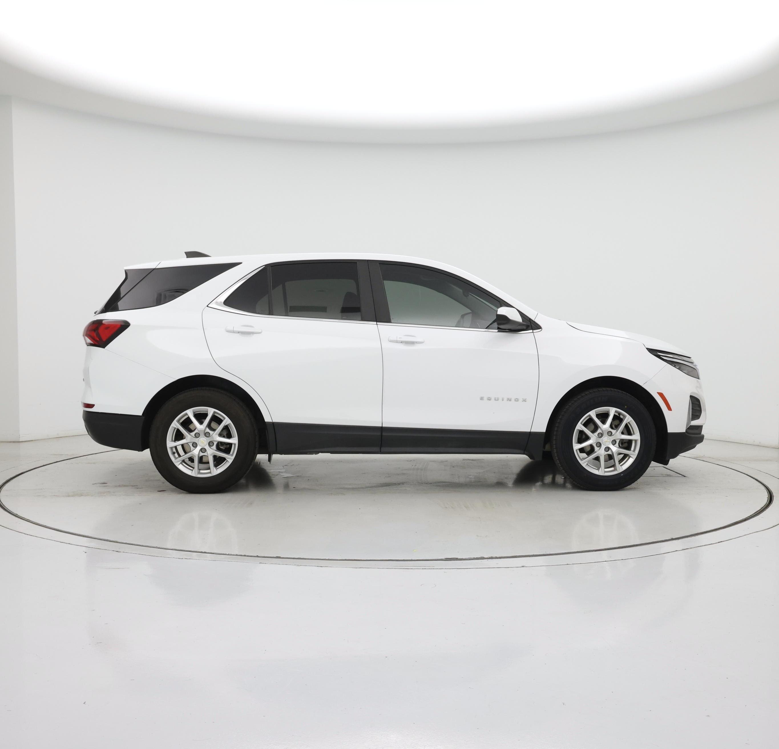 Thumbnail: 2022 Chevrolet Equinox - 7