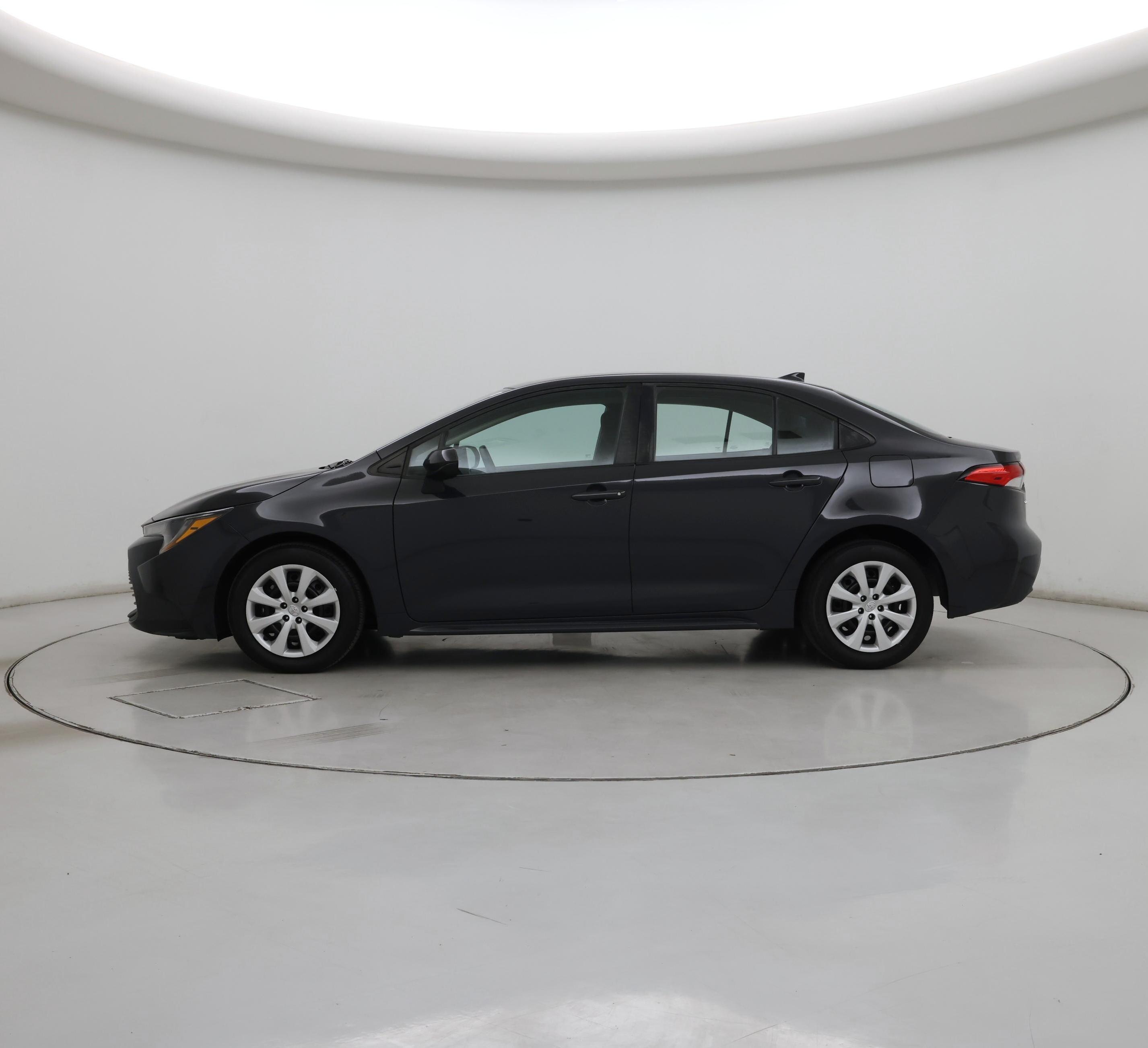 Thumbnail: 2024 Toyota Corolla - 3