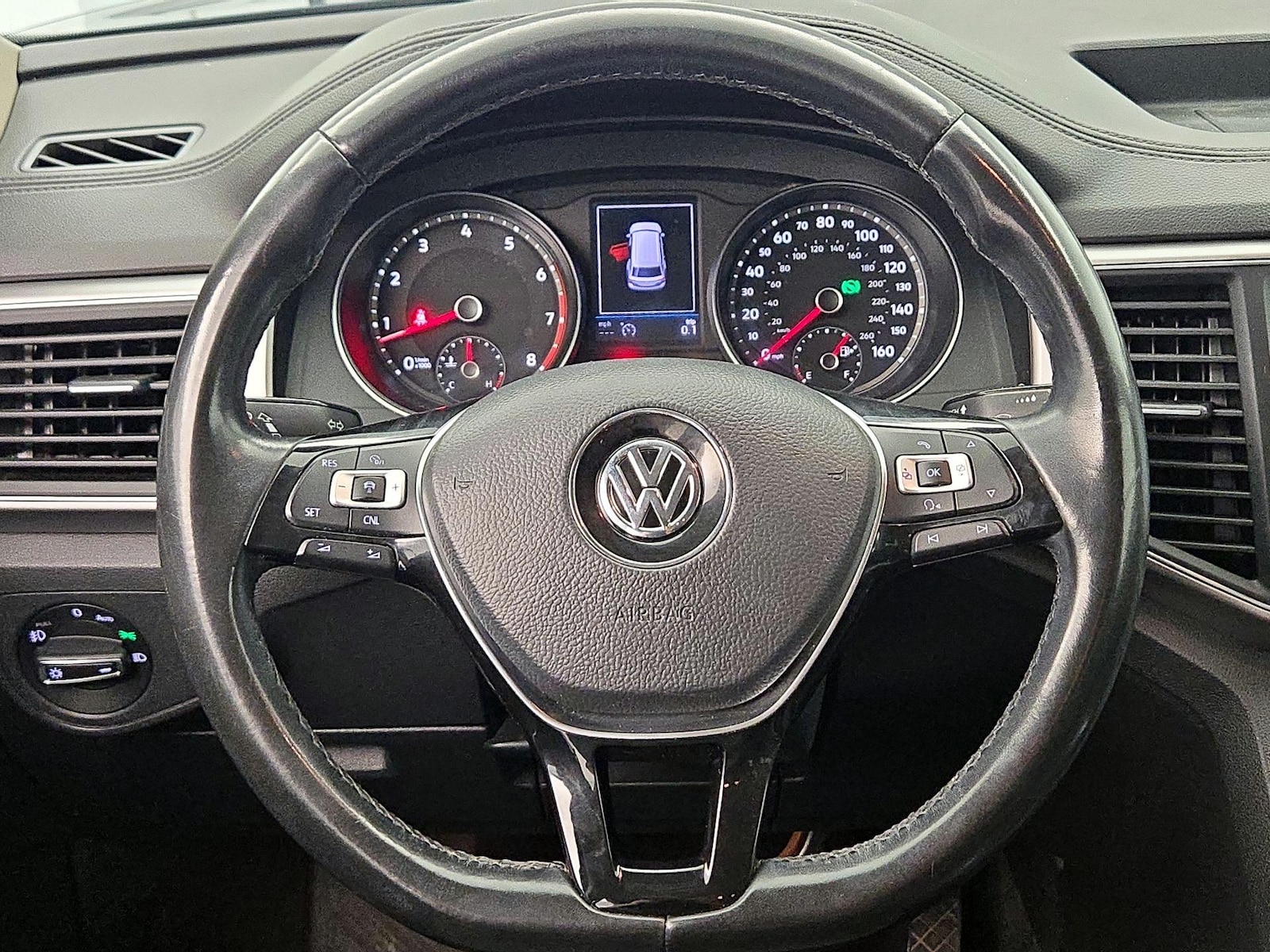2018 Volkswagen Atlas SE w/Tech - Photo 11