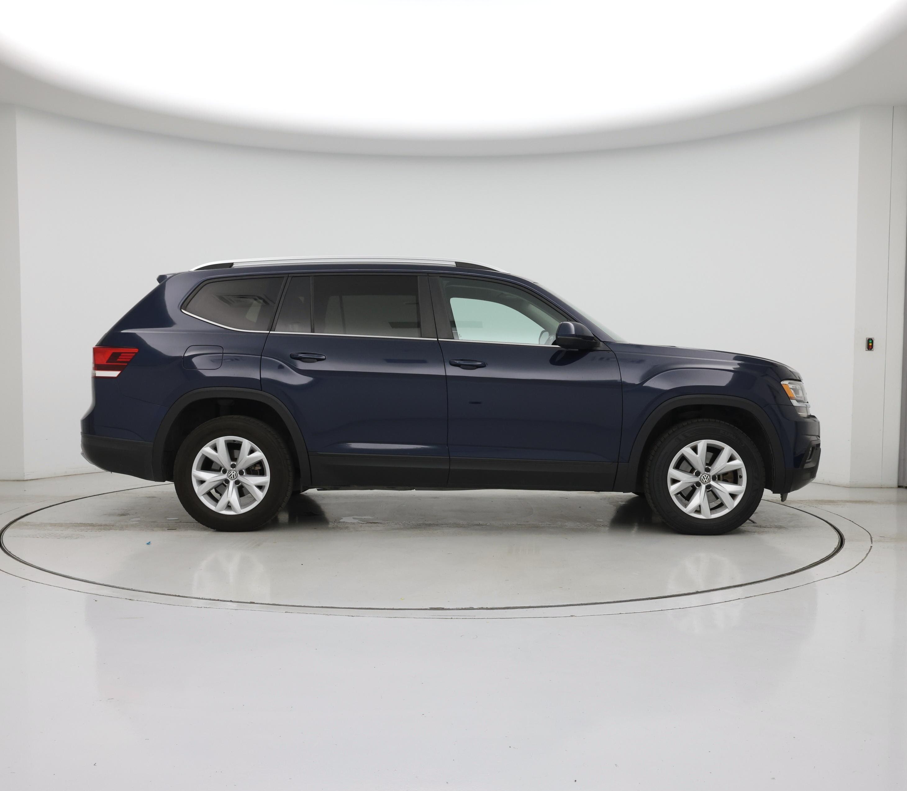 Thumbnail: 2018 Volkswagen Atlas - 7