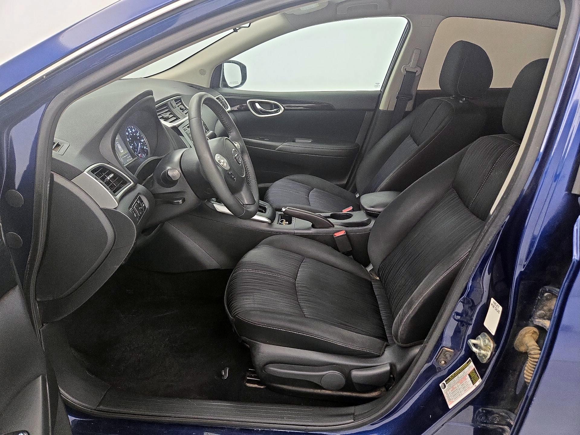 Thumbnail: 2018 Nissan Sentra - 11
