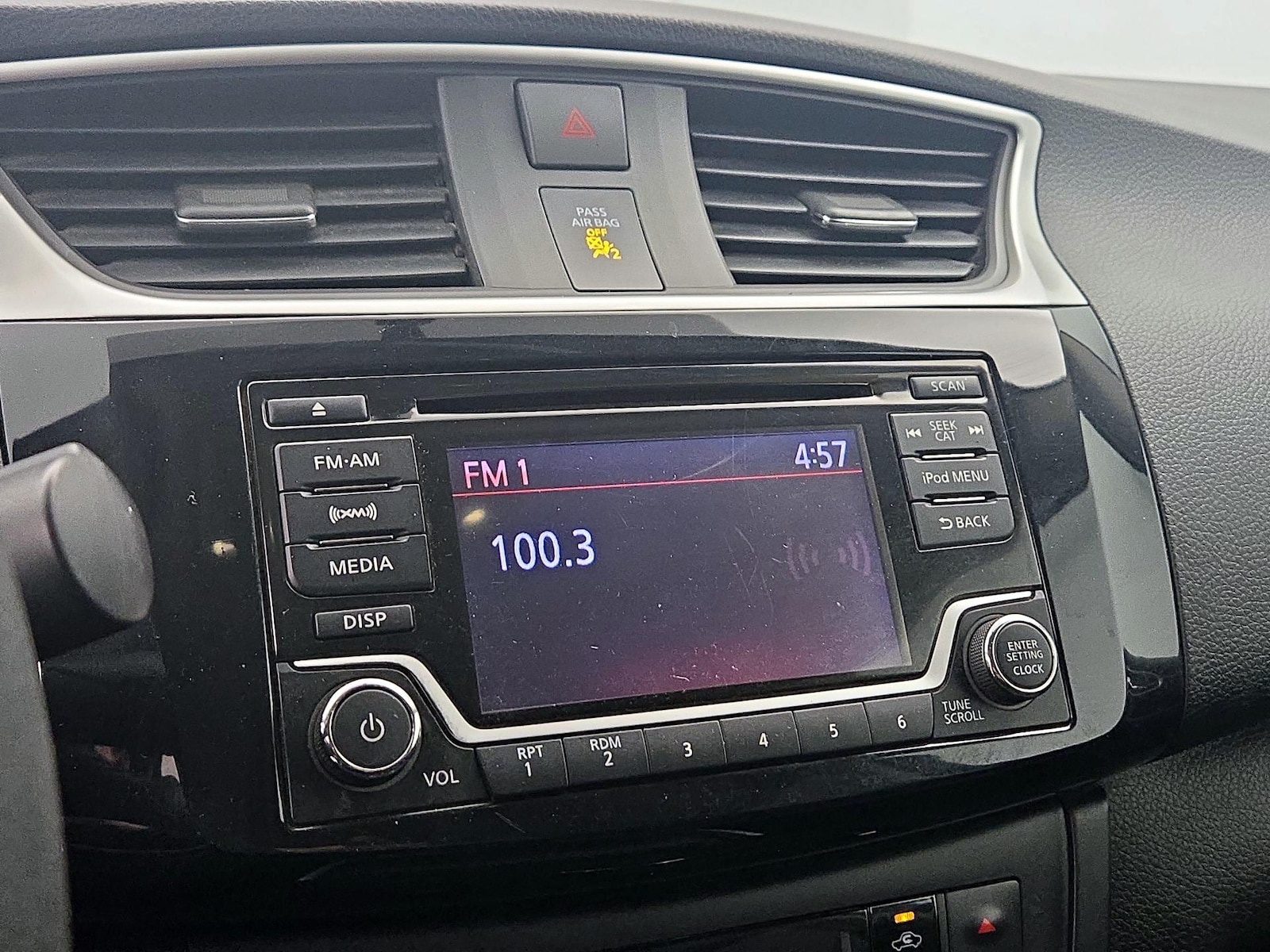 2018 Nissan Sentra SV - Photo 16