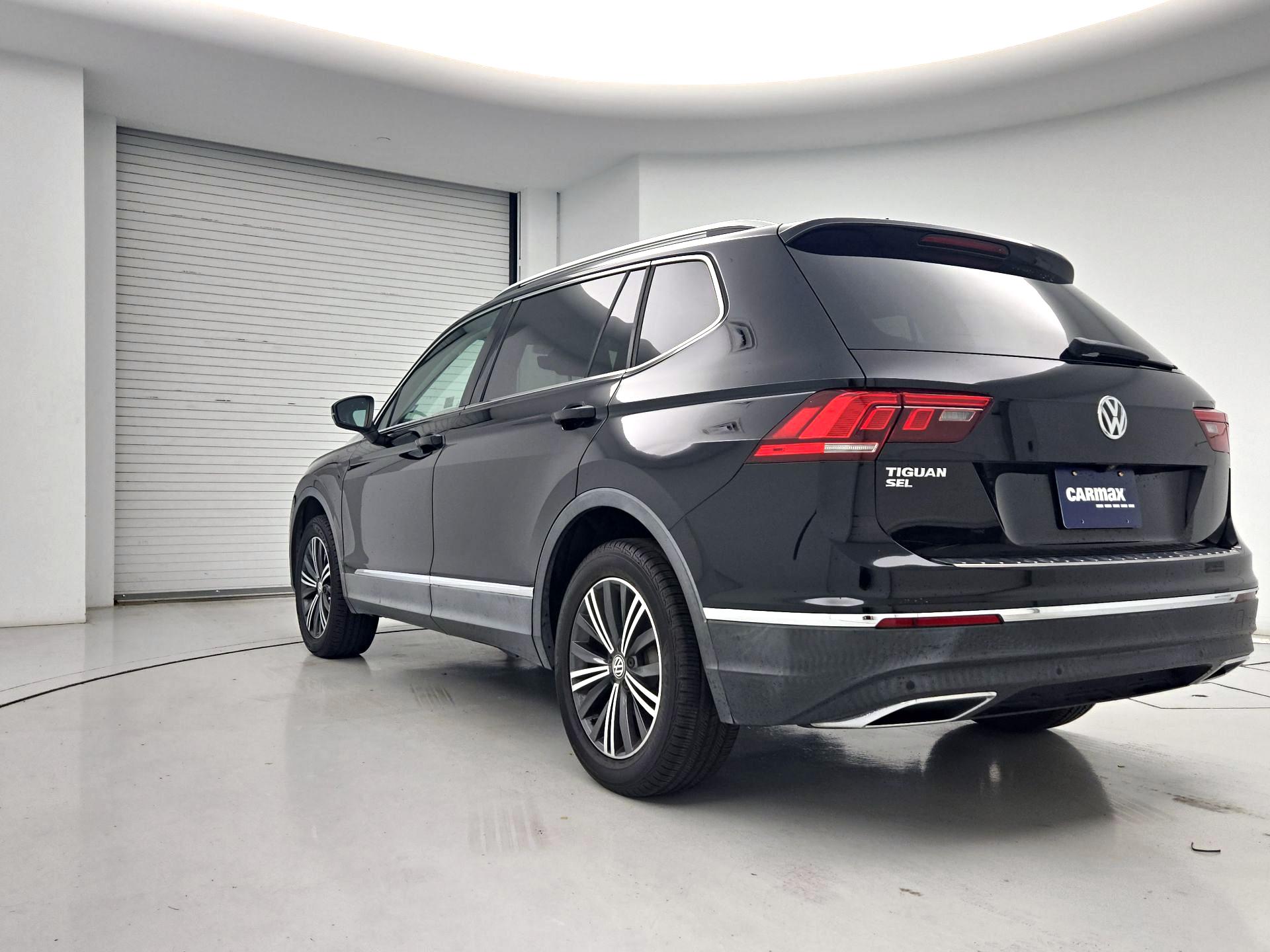 Thumbnail: 2019 Volkswagen Tiguan - 7