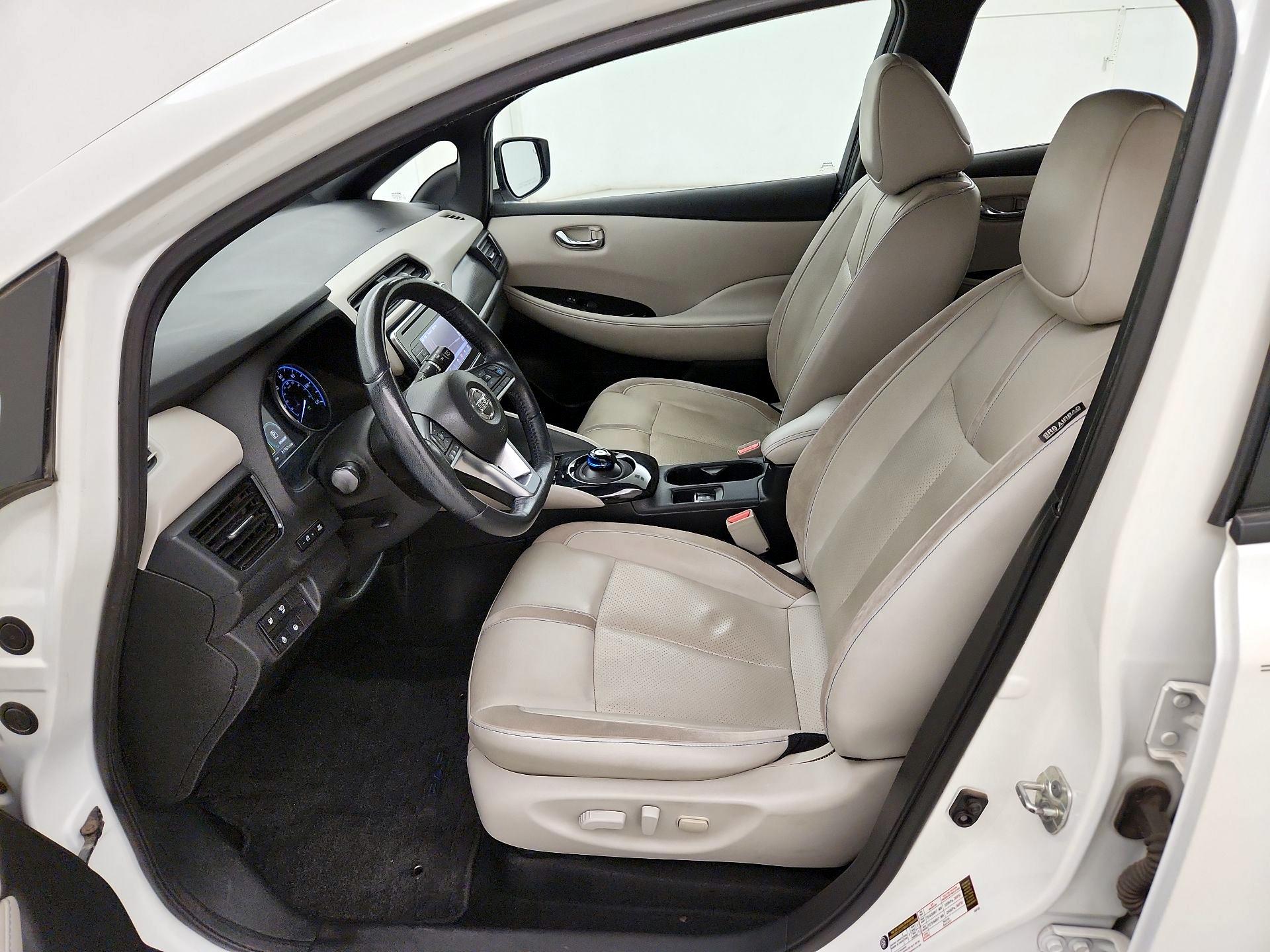 Thumbnail: 2019 Nissan Leaf - 11