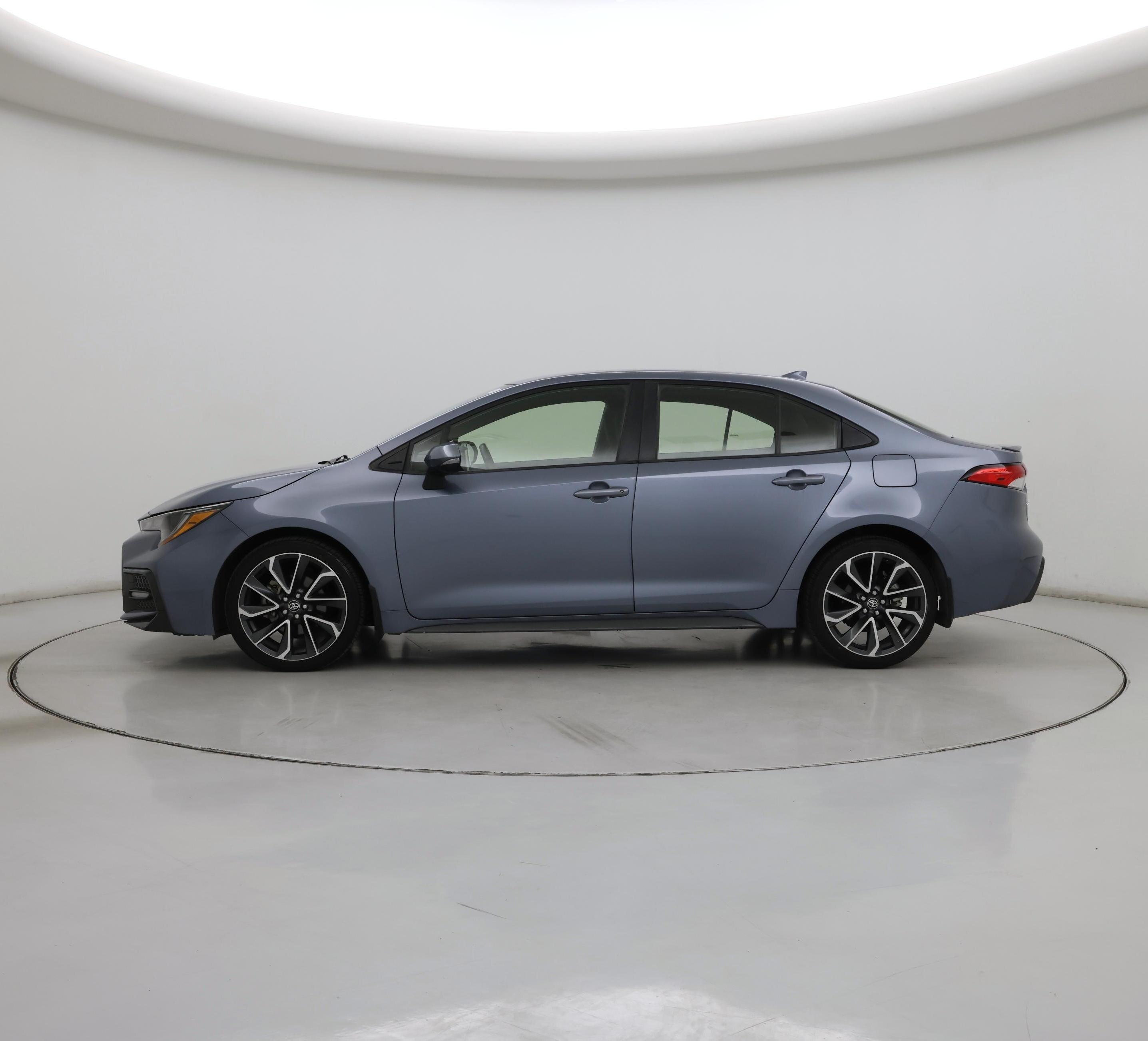 Thumbnail: 2021 Toyota Corolla - 3