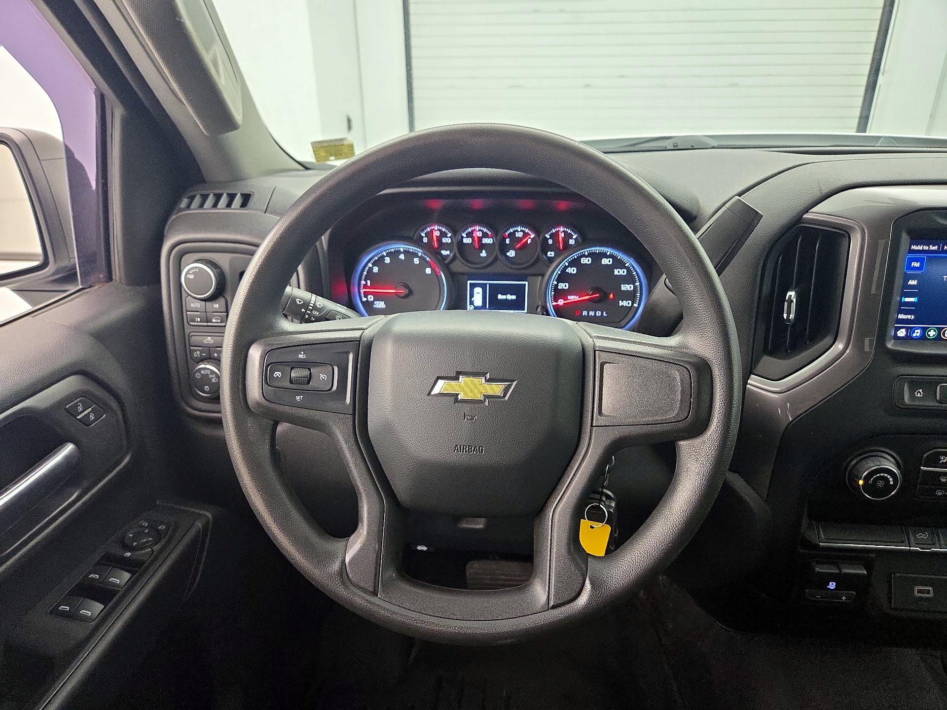 Thumbnail: 2019 Chevrolet Silverado 1500 - 10
