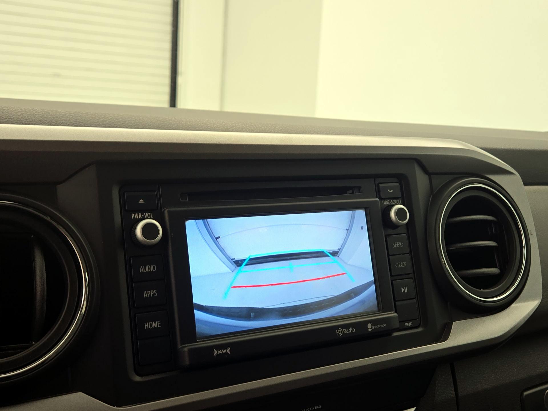 Thumbnail: 2019 Toyota Tacoma - 14