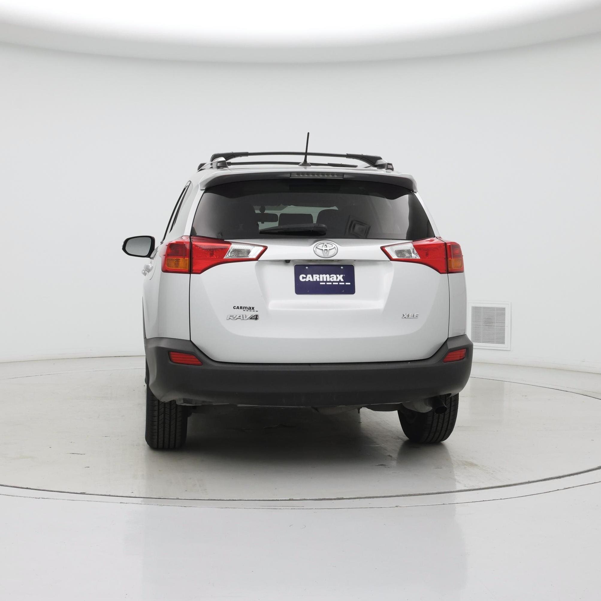 Thumbnail: 2015 Toyota RAV4 - 6