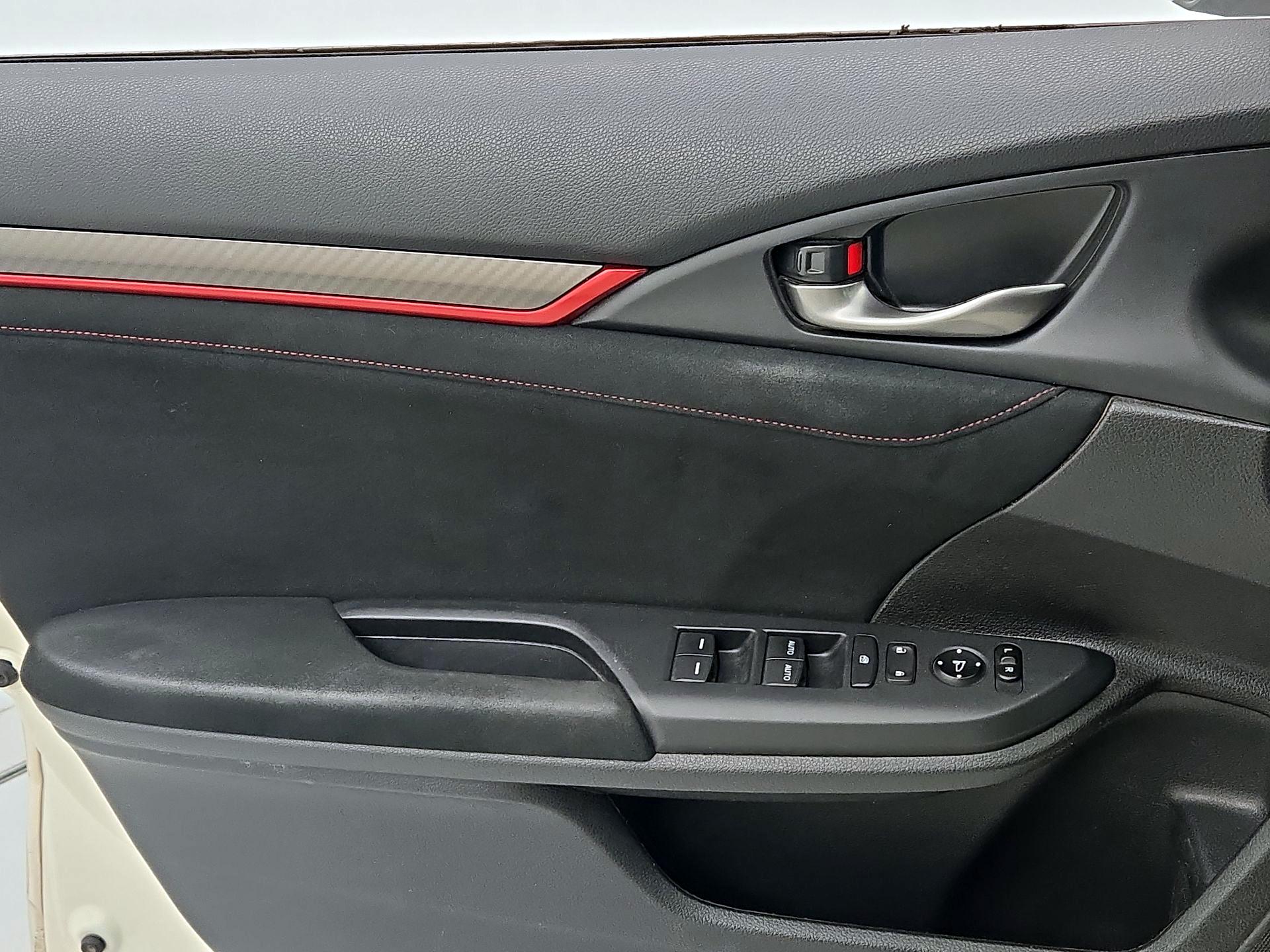 Thumbnail: 2018 Honda Civic - 10